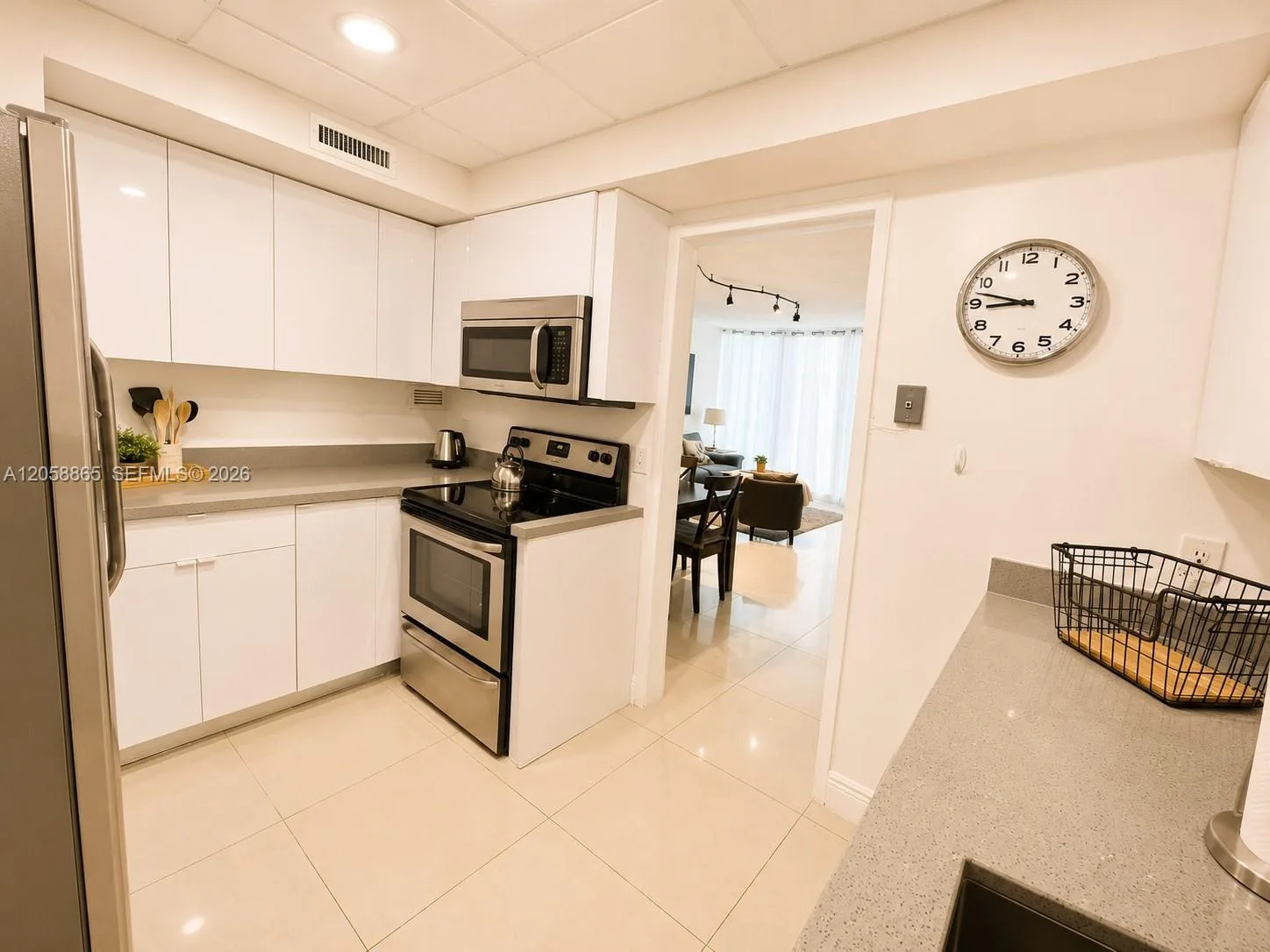 3505 S Ocean Dr # 411, Hollywood, FL 33019 photo 11