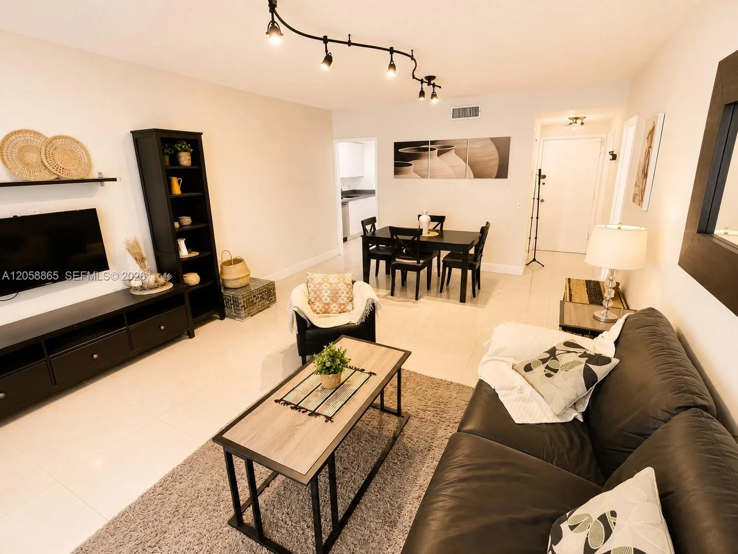 3505 S Ocean Dr # 411, Hollywood, FL 33019 photo 9