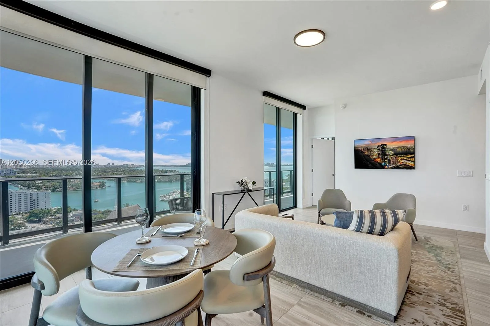 580 72nd St # 2102, Miami Beach, FL 33141 photo 4