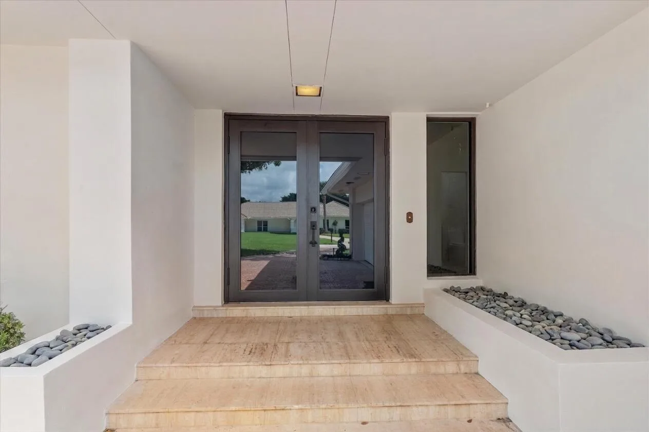 460 Glenbrook Drive, Atlantis, FL 33462 photo 4