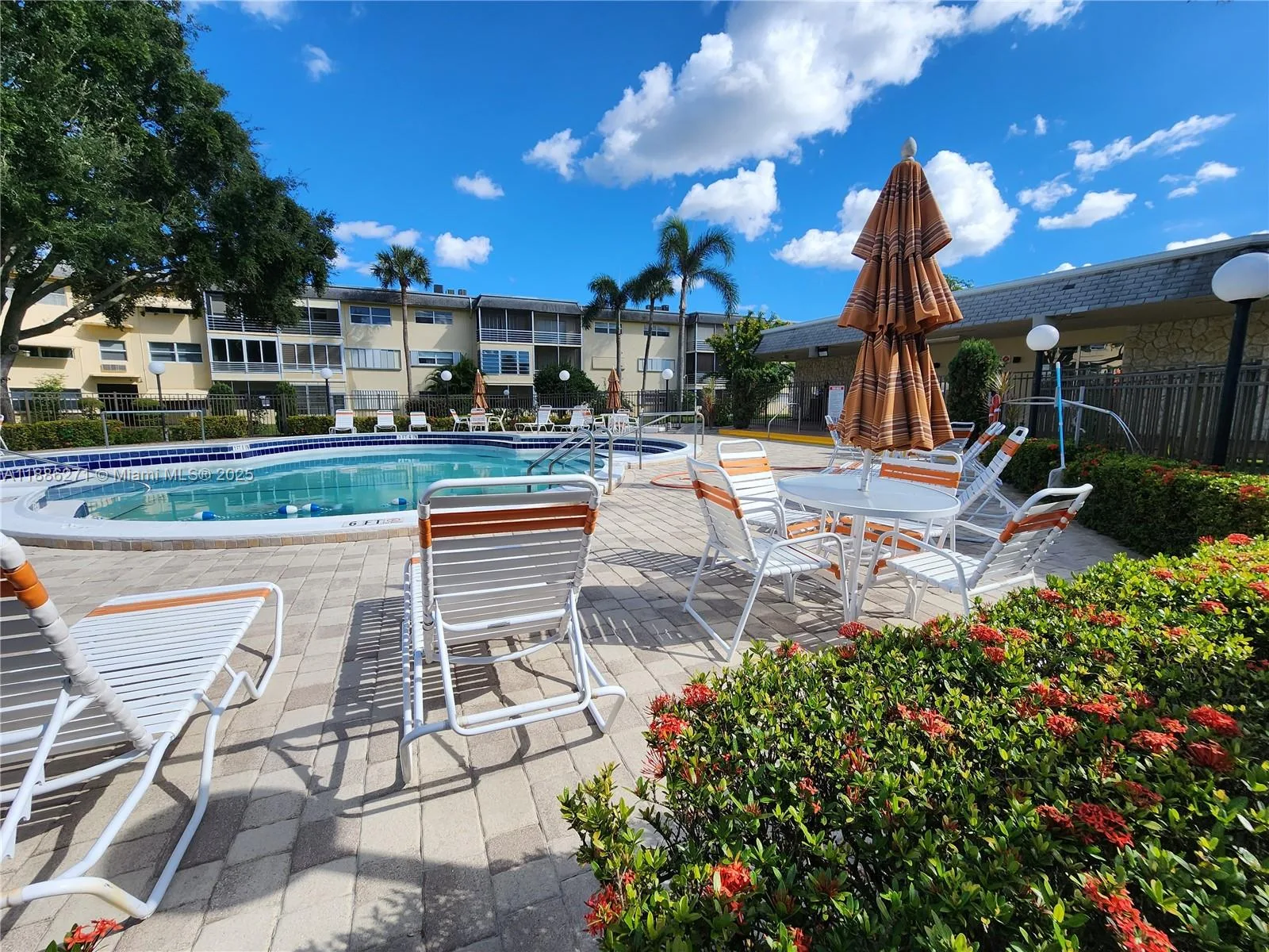 4431 NW 16th St # H109, Lauderhill, FL 33313