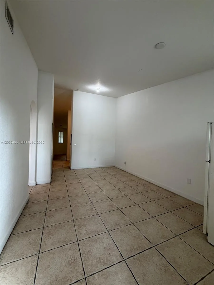 1661 SE 28th St # 204, Homestead, FL 33035 photo 7