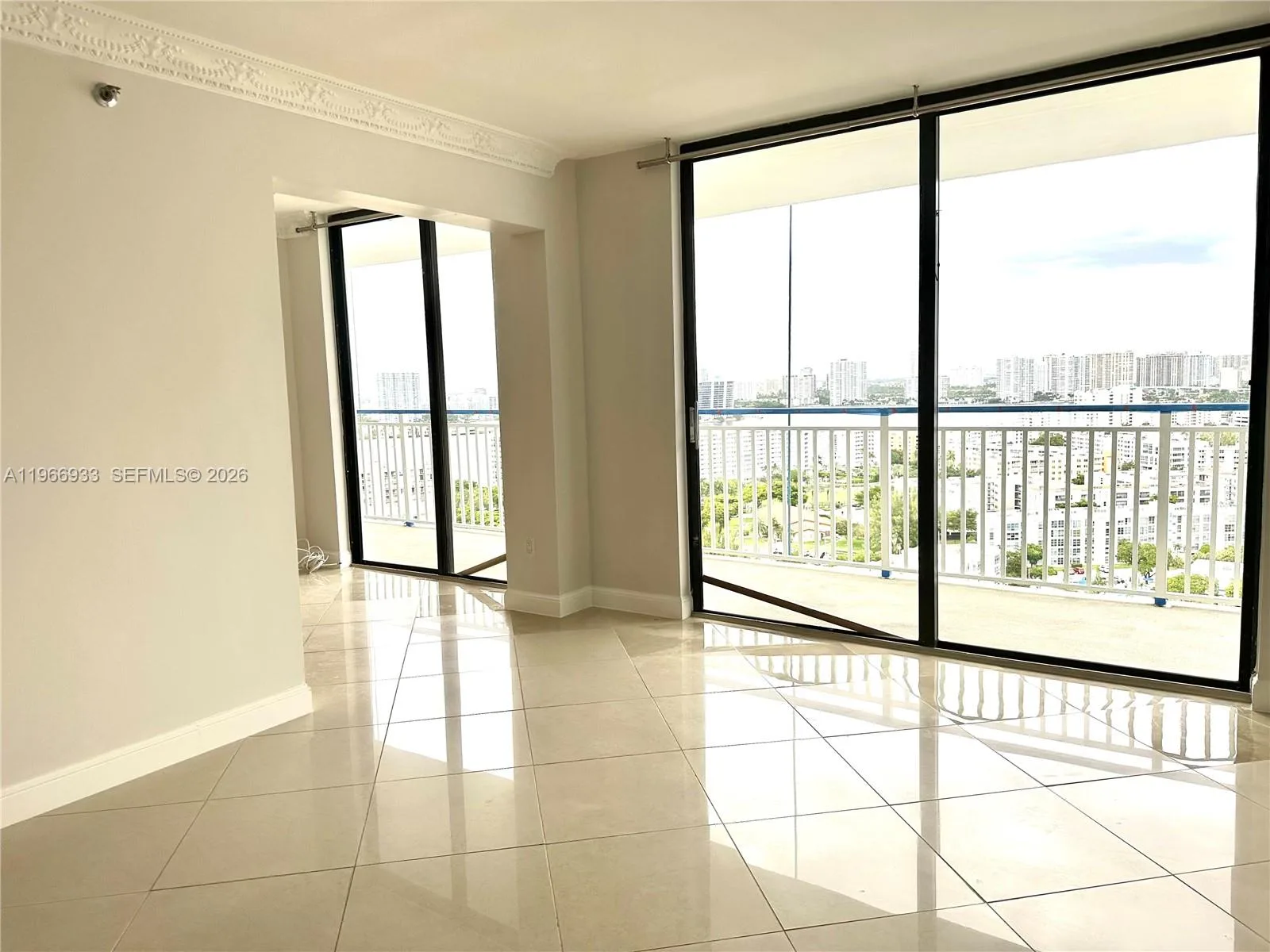 210 174th St # 2411, Sunny Isles Beach, FL 33160 photo 2
