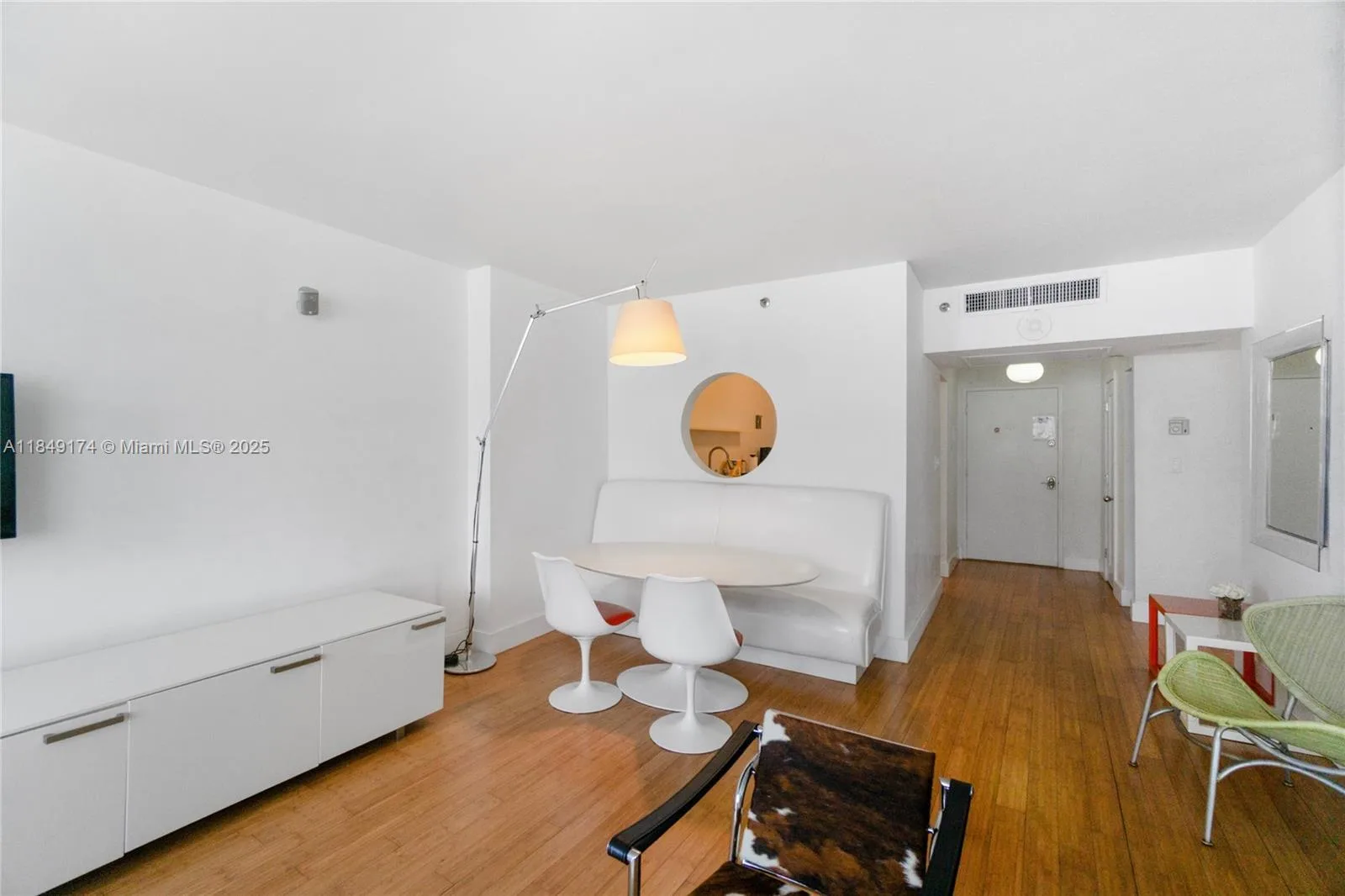 100 Lincoln Rd # 923, Miami Beach, FL 33139 photo 3