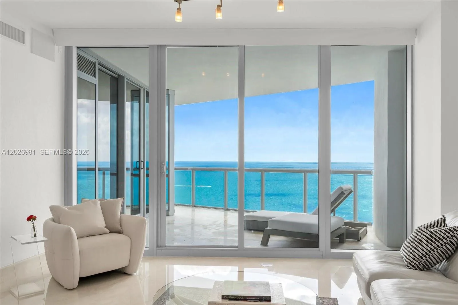 17121 Collins Ave # 3905, Sunny Isles Beach, FL 33160