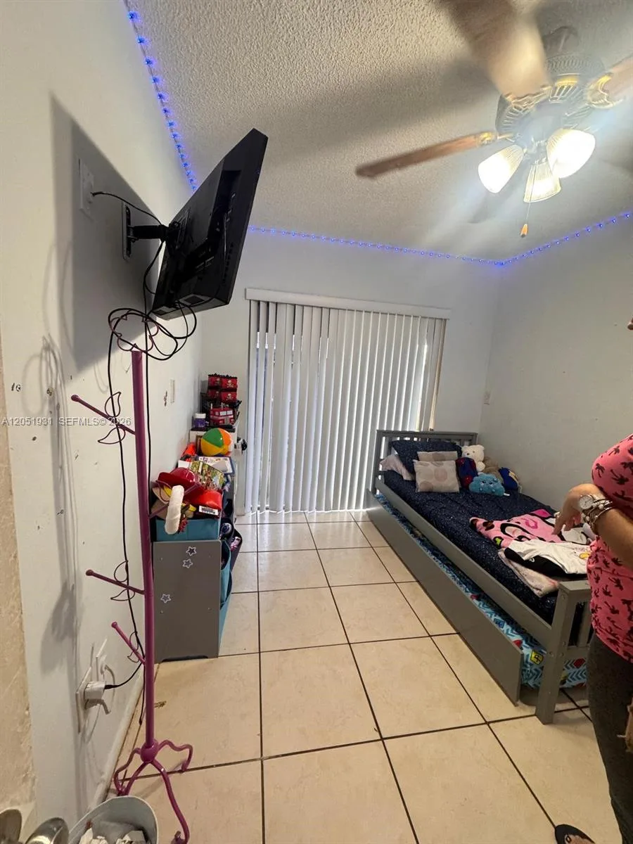15401 SW 81st Cir Ln # 11, Miami, FL 33193 photo 3