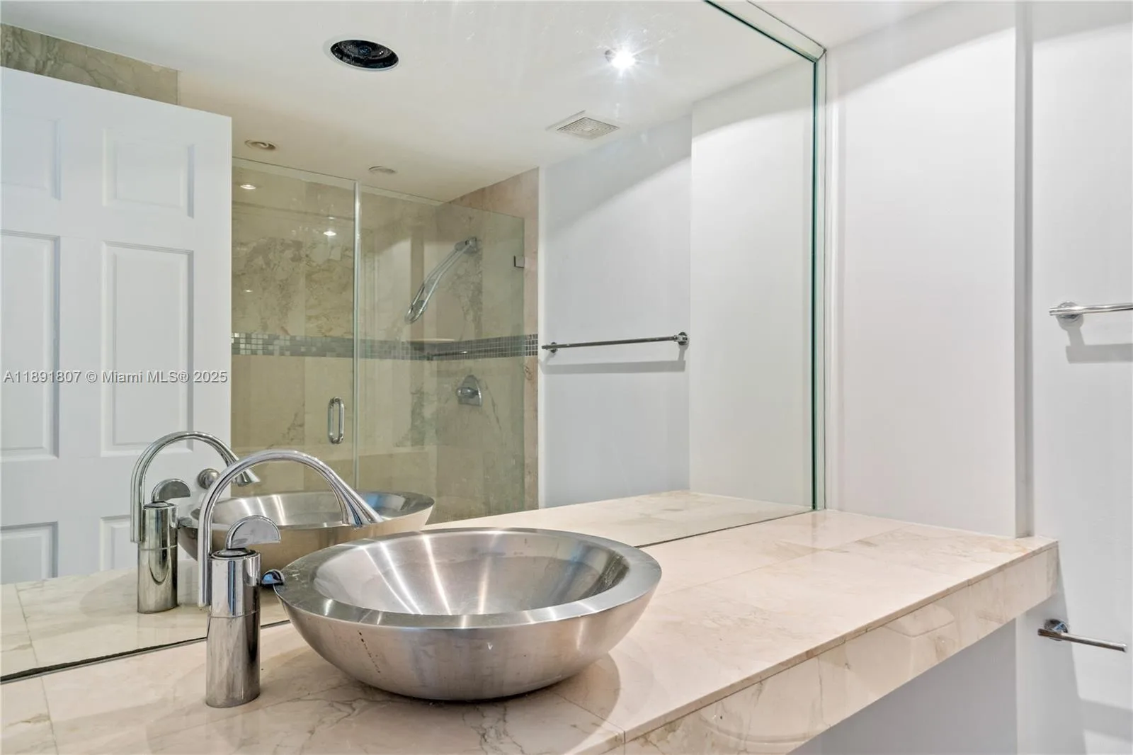 701 Brickell Key Blvd # 1411, Miami, FL 33131 photo 9