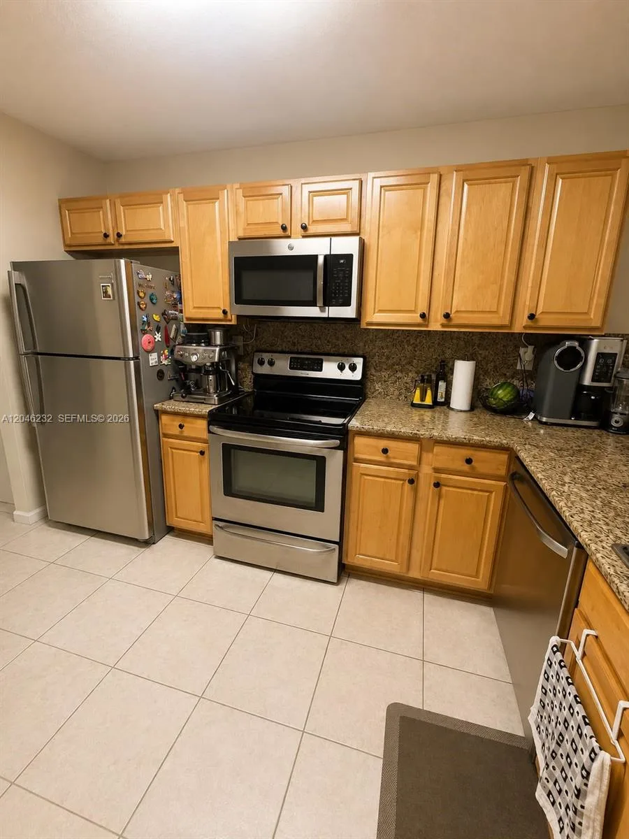 7954 NW 41st Ct, Sunrise, FL 33351 photo 6