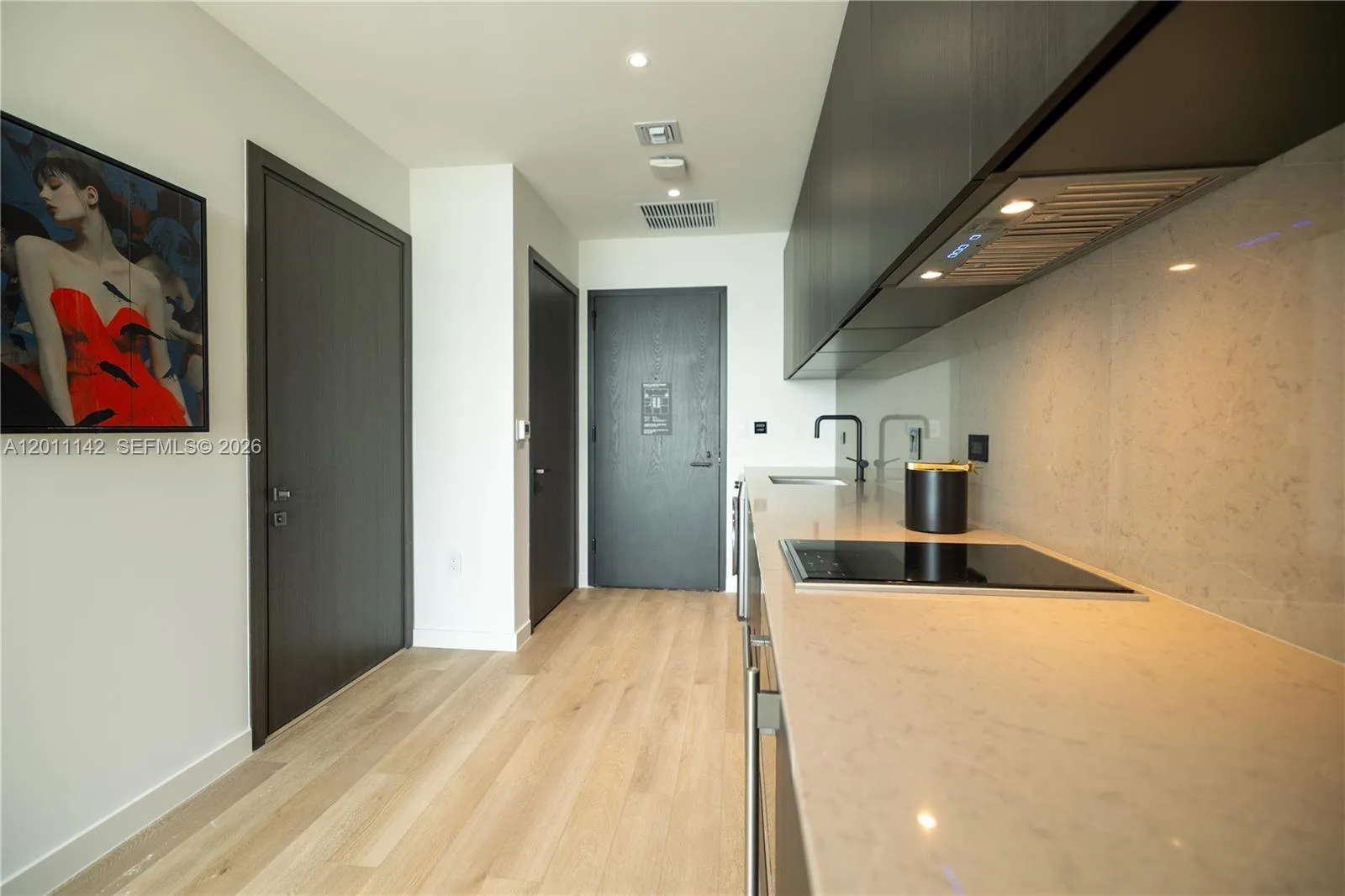 20 NE 11th st # 5306, Miami, FL 33132 photo 6