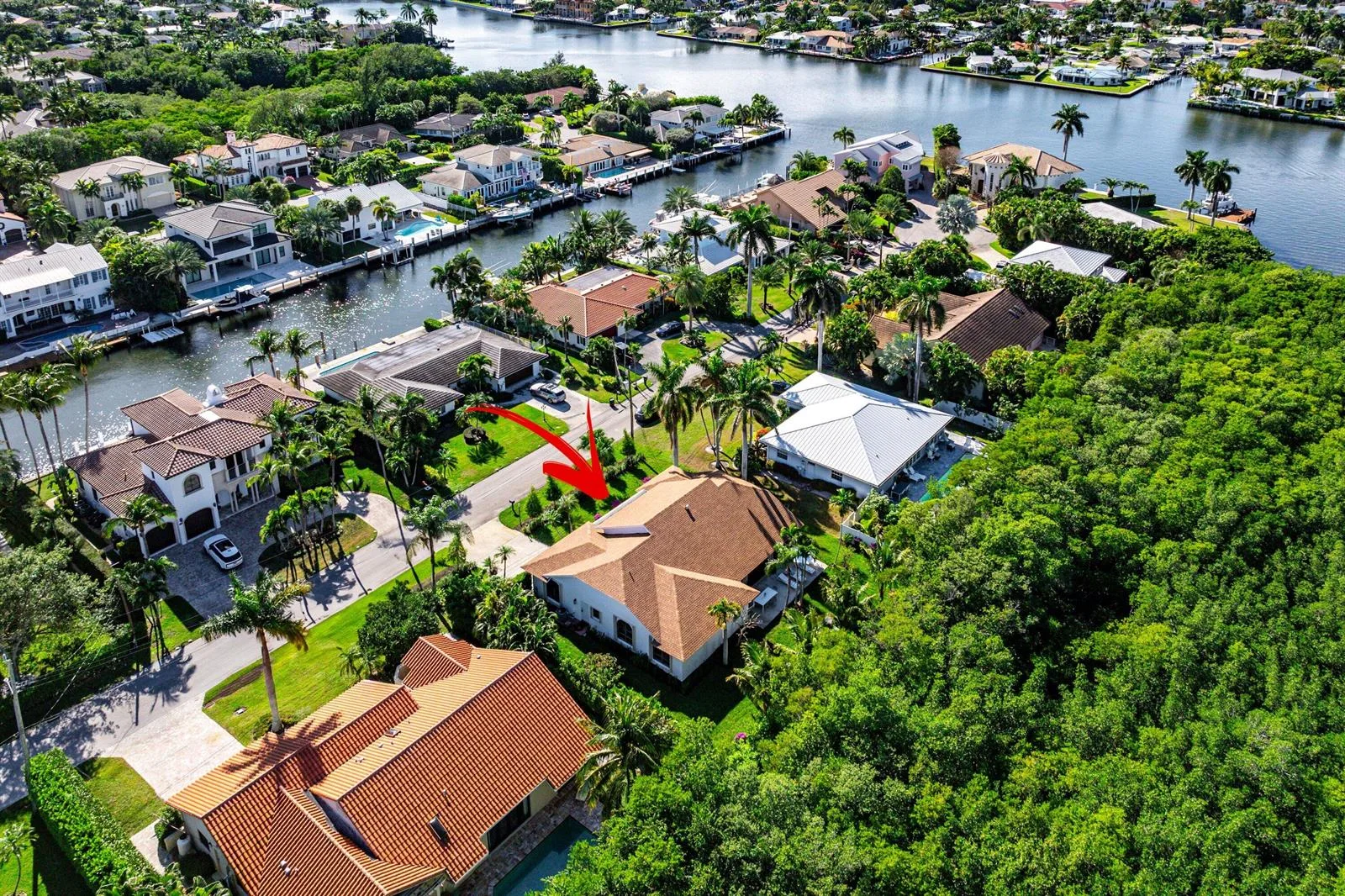 48 Harbour Drive N, Boynton Beach, FL 33435 photo 2