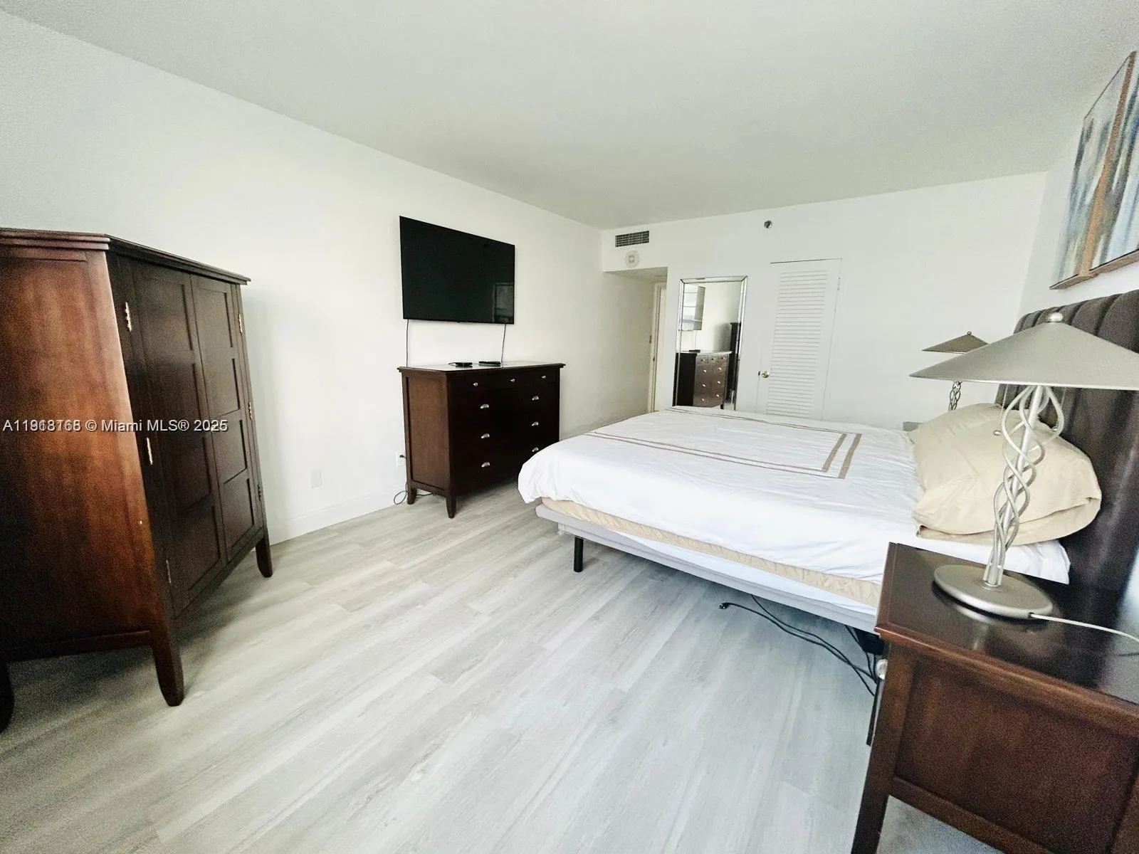 100 Lincoln Rd # 535, Miami Beach, FL 33139 photo 5