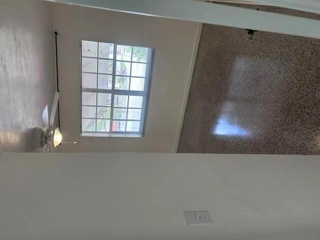 1428 NE 5th Terrace # 1428, Fort Lauderdale, FL 33304 photo 2
