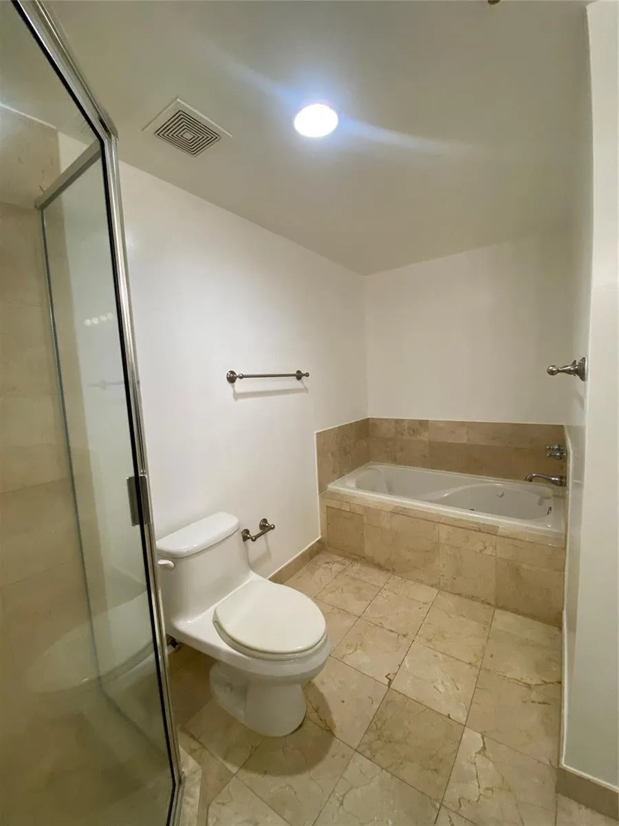 2030 S DOUGLAS Road # 403, Coral Gables, FL 33134 photo 9