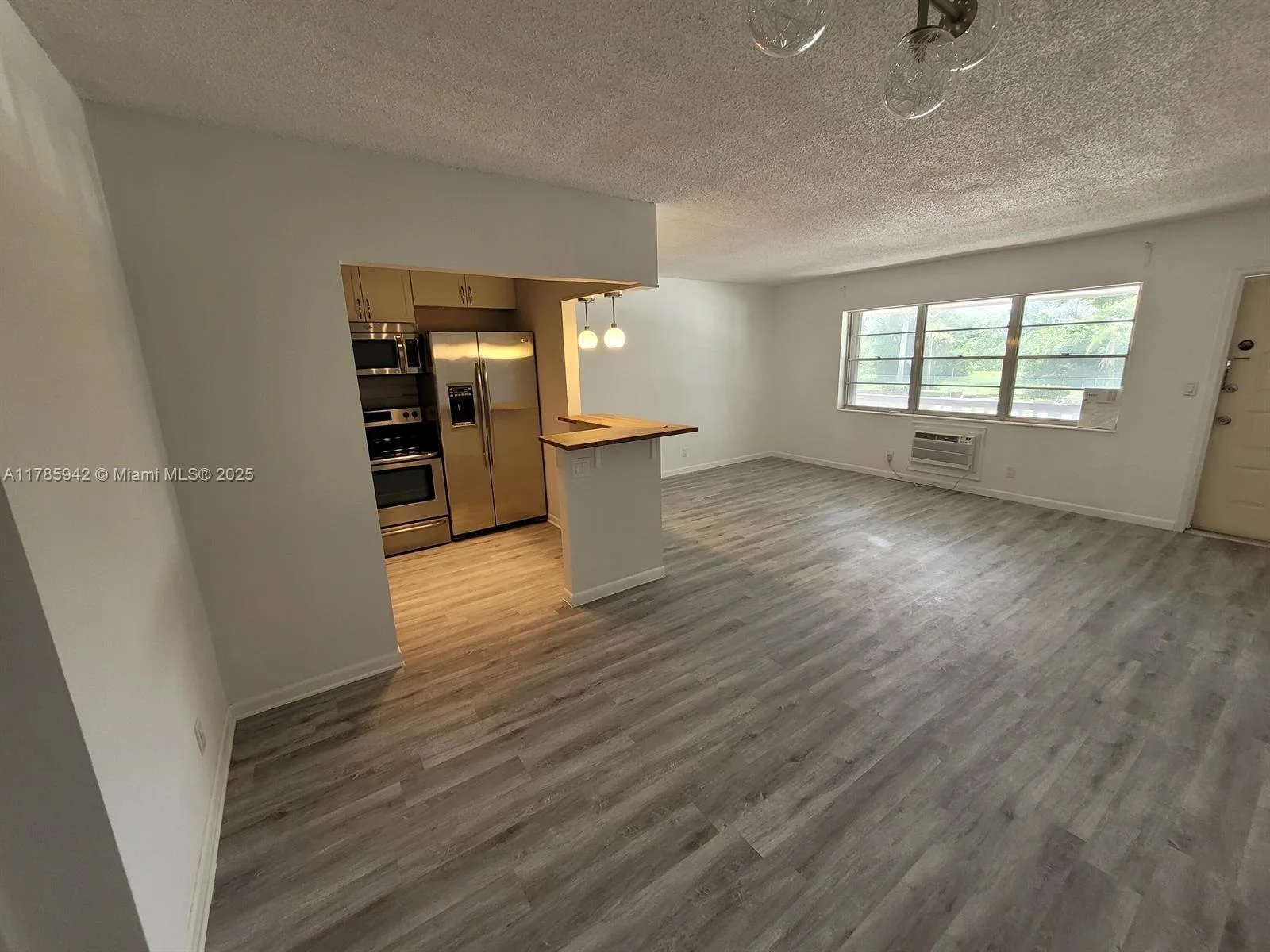 14 Salisbury A # 14, West Palm Beach, FL 33417 photo 2