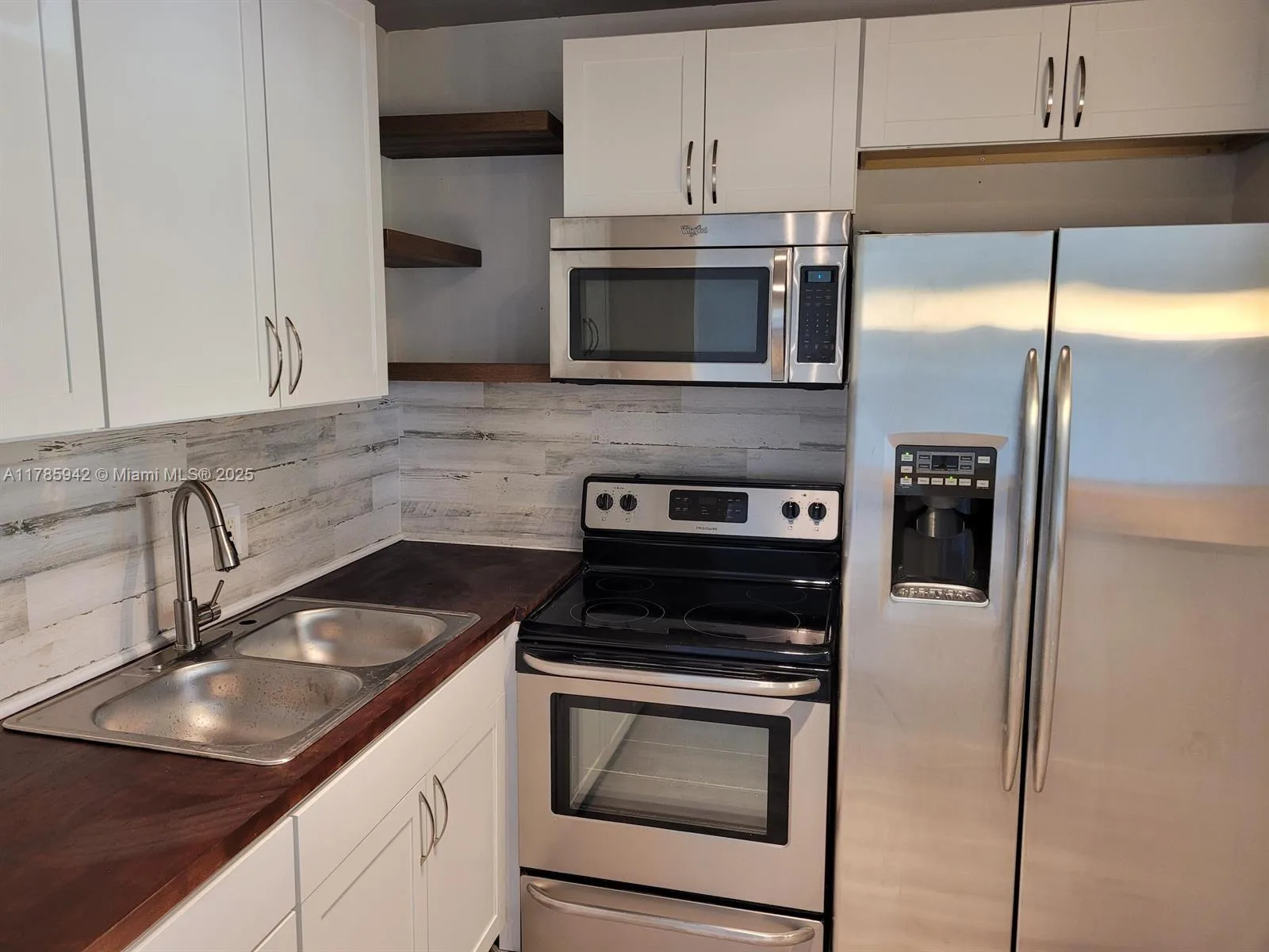 14 Salisbury A # 14, West Palm Beach, FL 33417 photo 4