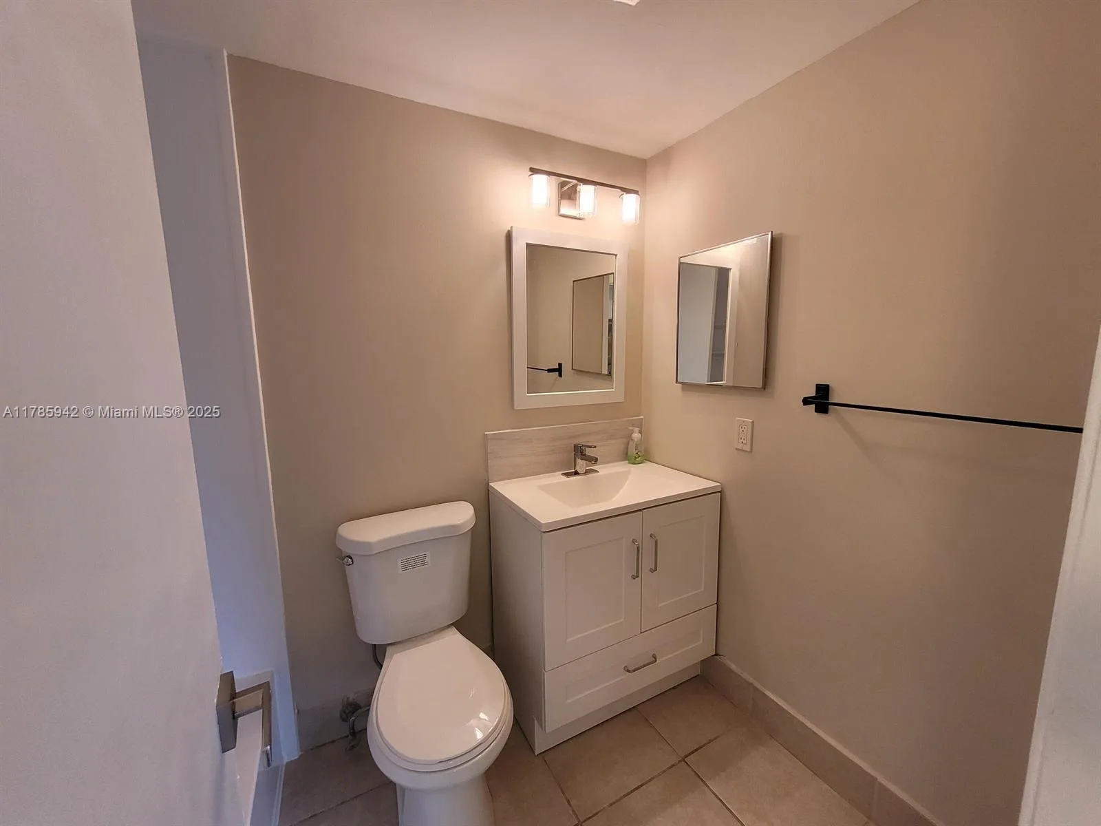 14 Salisbury A # 14, West Palm Beach, FL 33417 photo 7