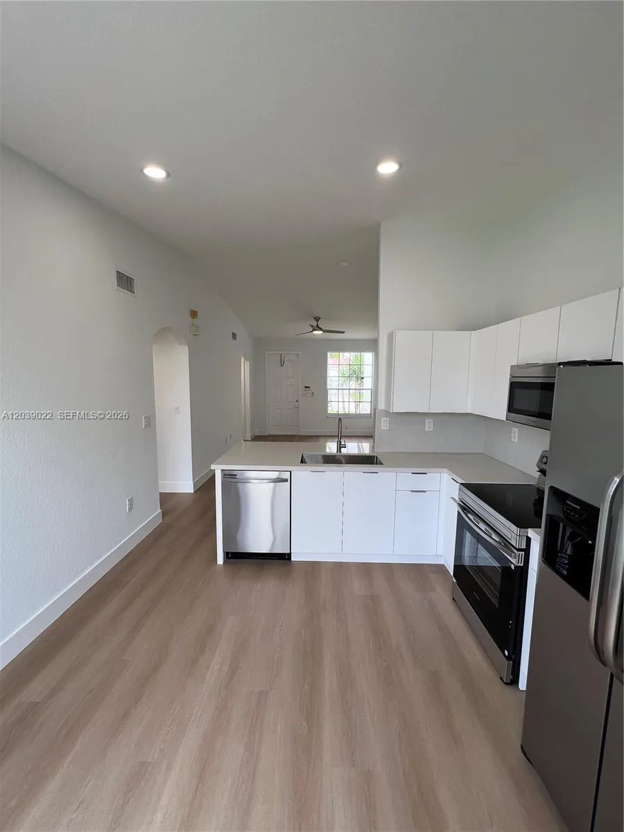 18739 SW 28th St, Miramar, FL 33029