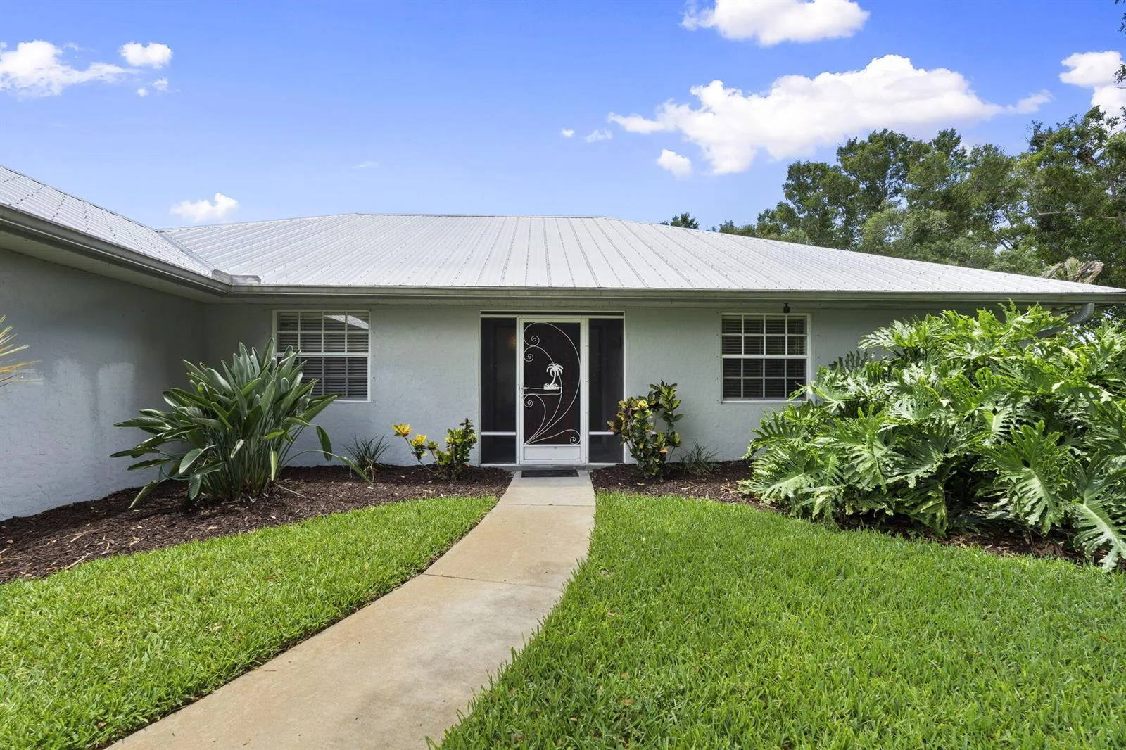 620 39th Court SW, Vero Beach, FL 32968 photo 3