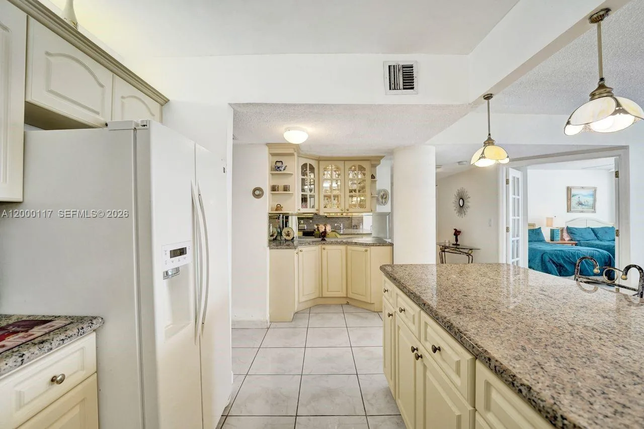 3725 S Ocean Dr # 306, Hollywood, FL 33019 photo 11