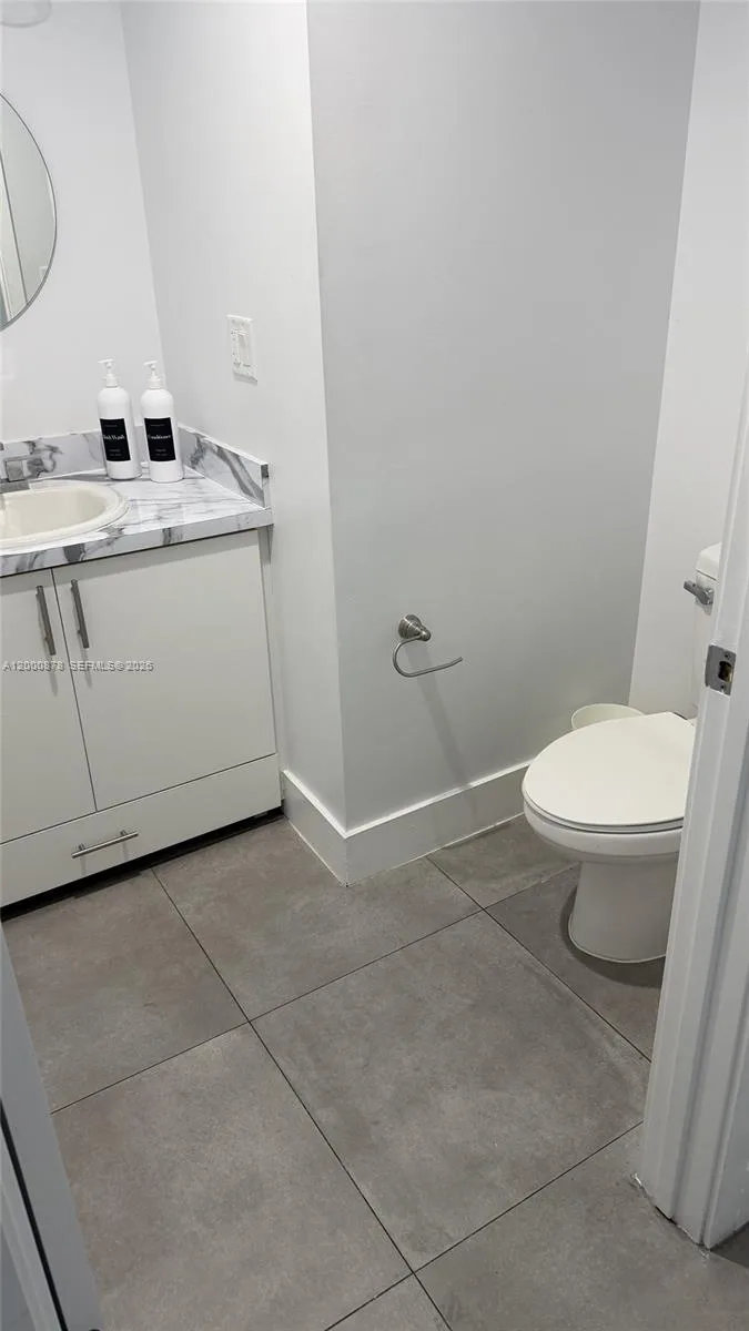 645 Palmetto Dr # 12, Miami Springs, FL 33166 photo 13