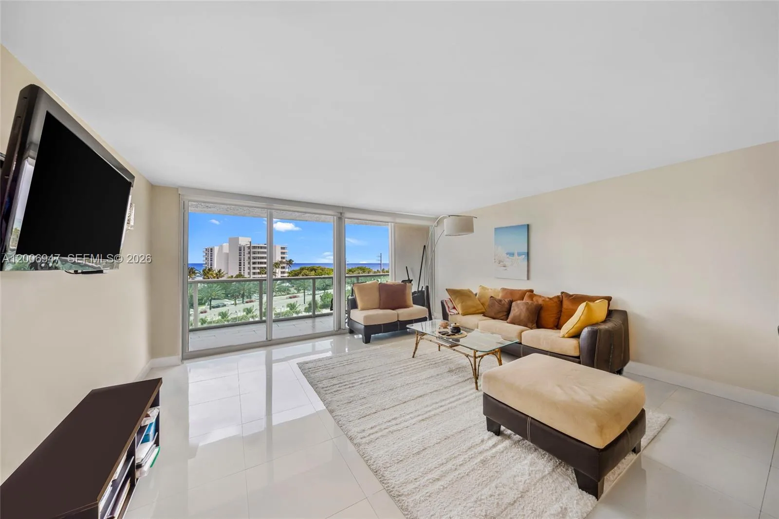 100 Bayview Dr # 606, Sunny Isles Beach, FL 33160 photo 7