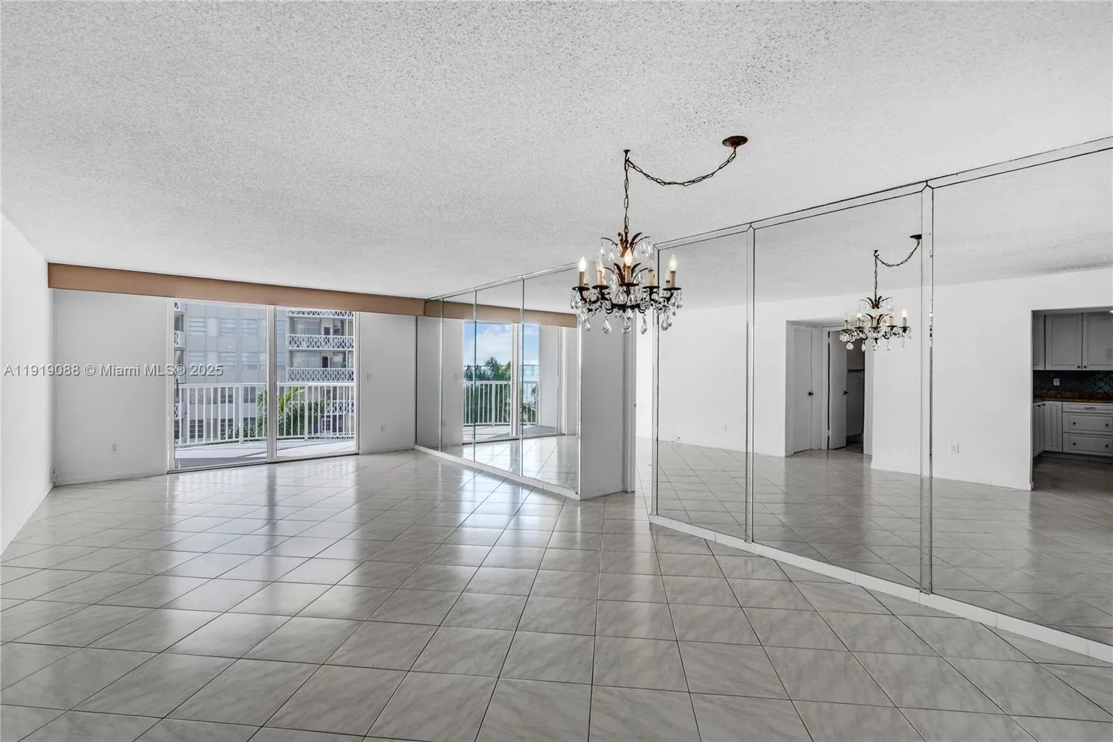 1420 Brickell Bay Dr # 608B, Miami, FL 33131 photo 4