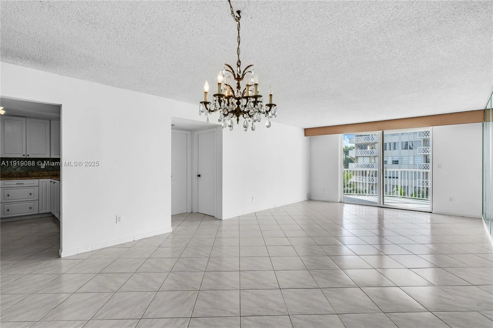 1420 Brickell Bay Dr # 608B, Miami, FL 33131 photo 5