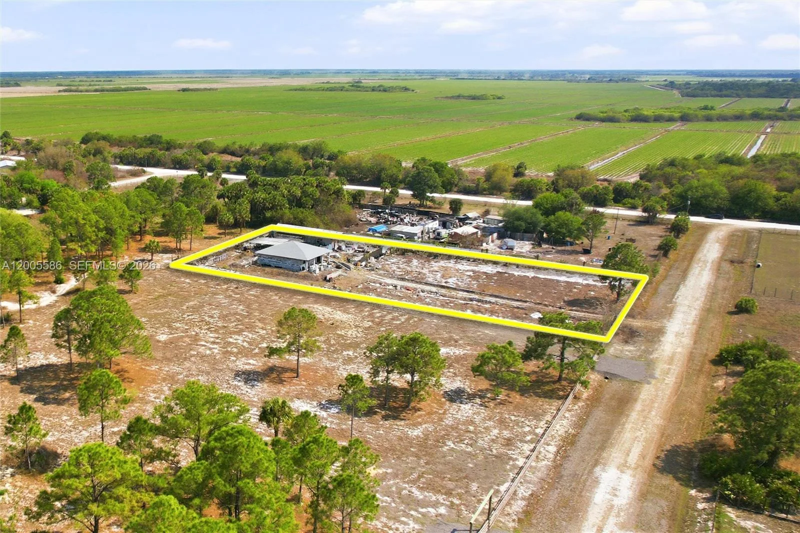 865 S Willow Street, Other City - In The State Of Florida, FL 33440 photo 4