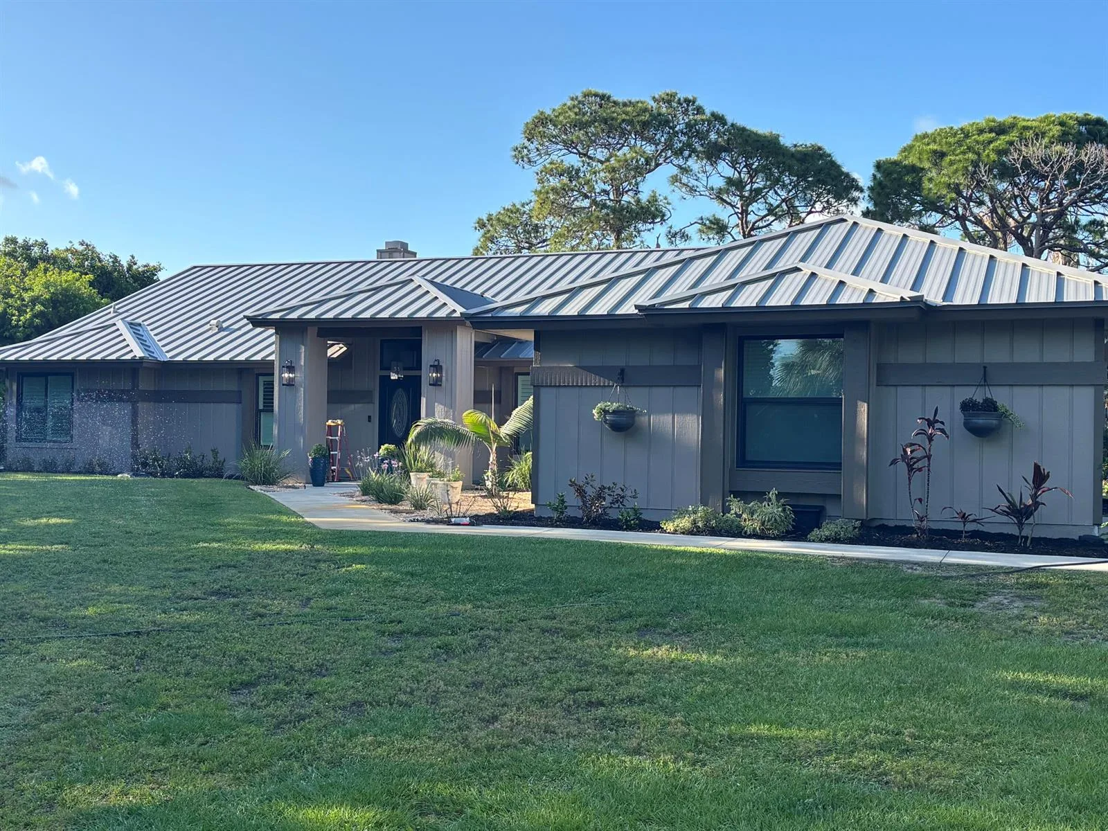 835 N East Stokes Terrace, Jensen Beach, FL 34957