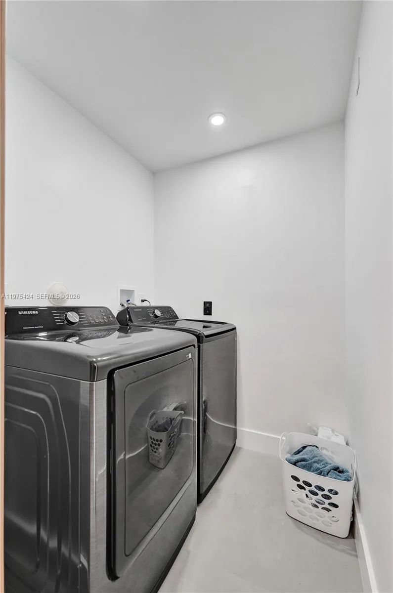 3371 SW 51st St, Hollywood, FL 33312 photo 13