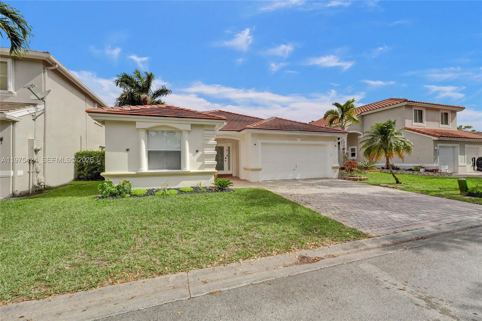 3371 SW 51st St, Hollywood, FL 33312 photo 2
