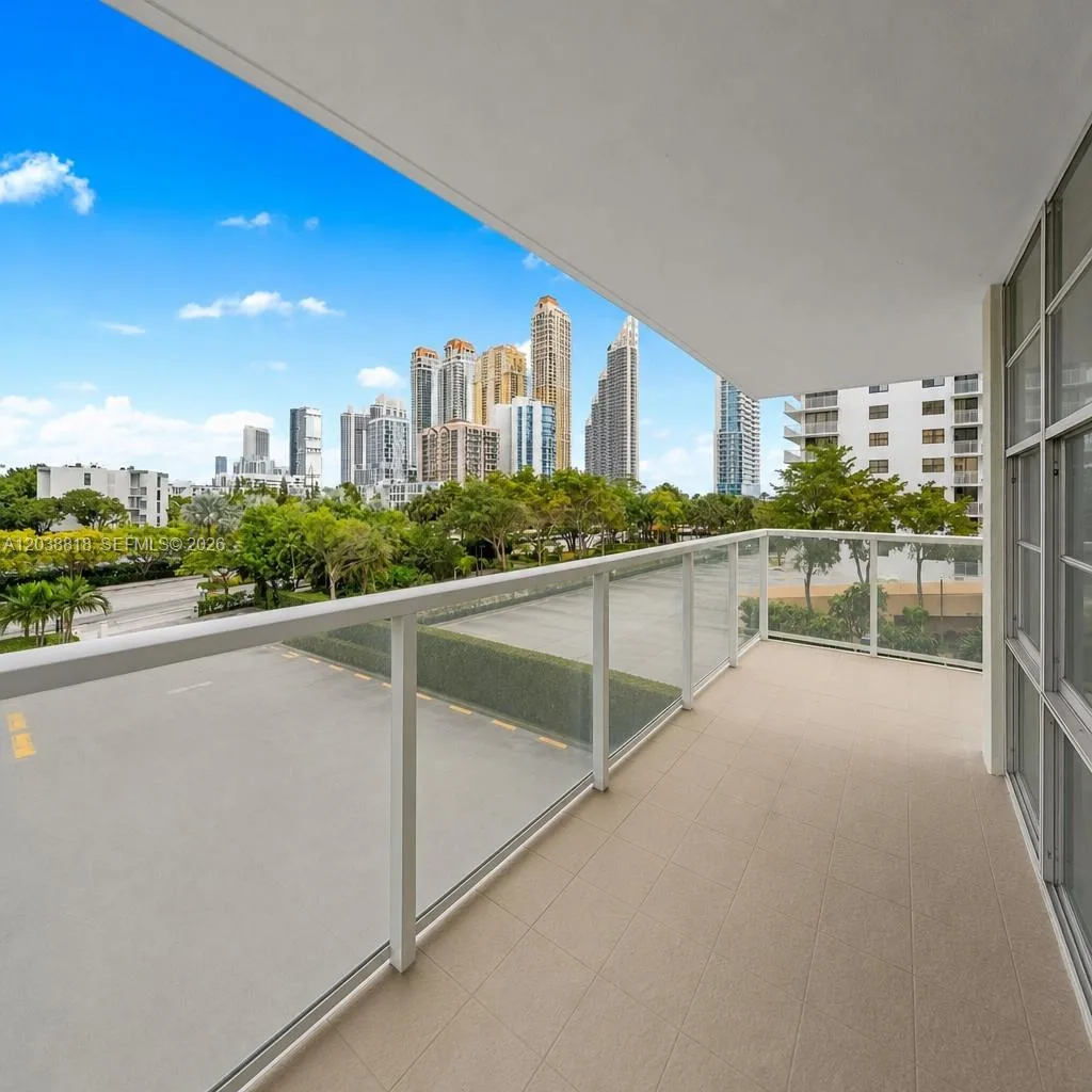 230 174th St # 404, Sunny Isles Beach, FL 33160