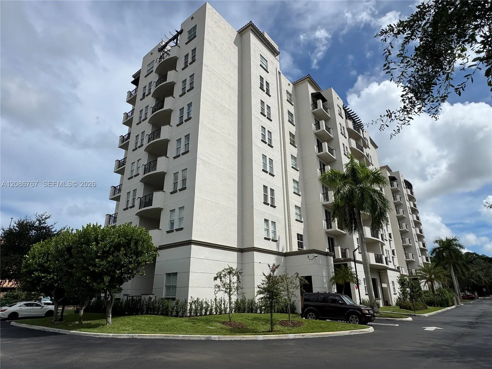 9021 SW 94th St # 303, Miami, FL 33176