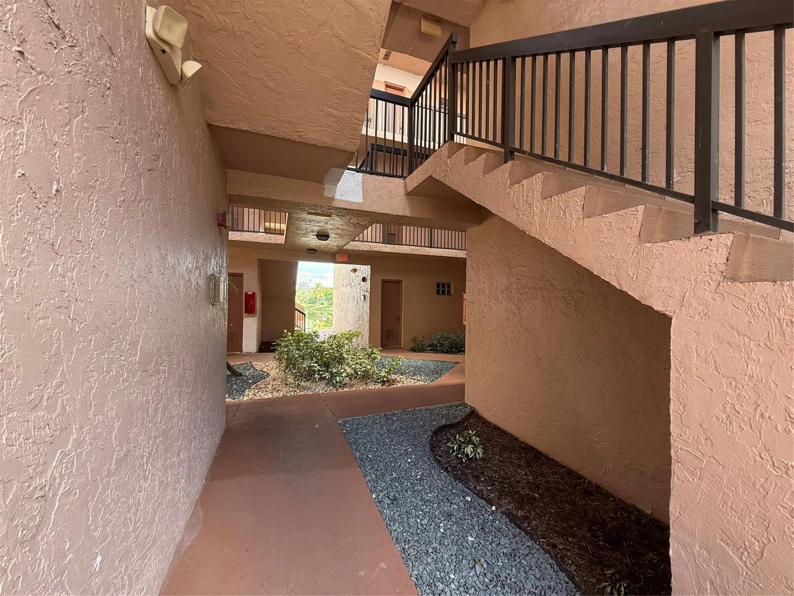 10790 NW 14th Street # 187, Plantation, FL 33322