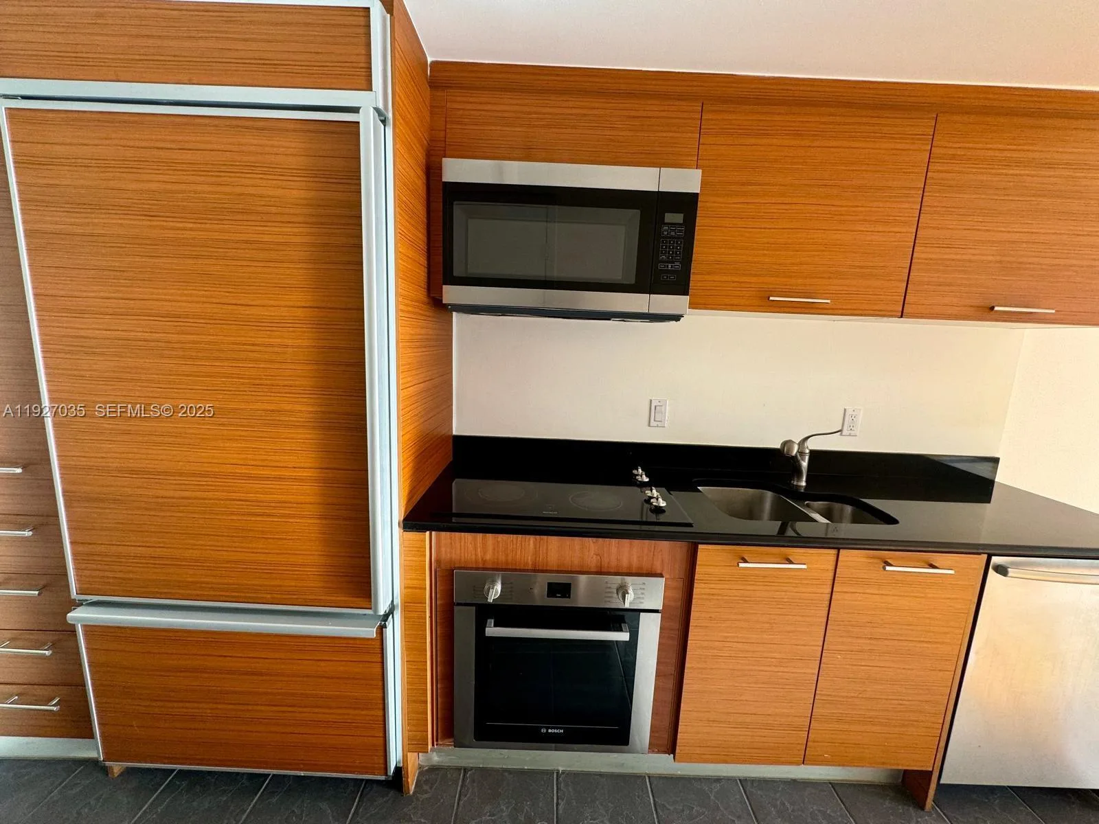 50 BISCAYNE BLVD # 1703, Miami, FL 33132 photo 13