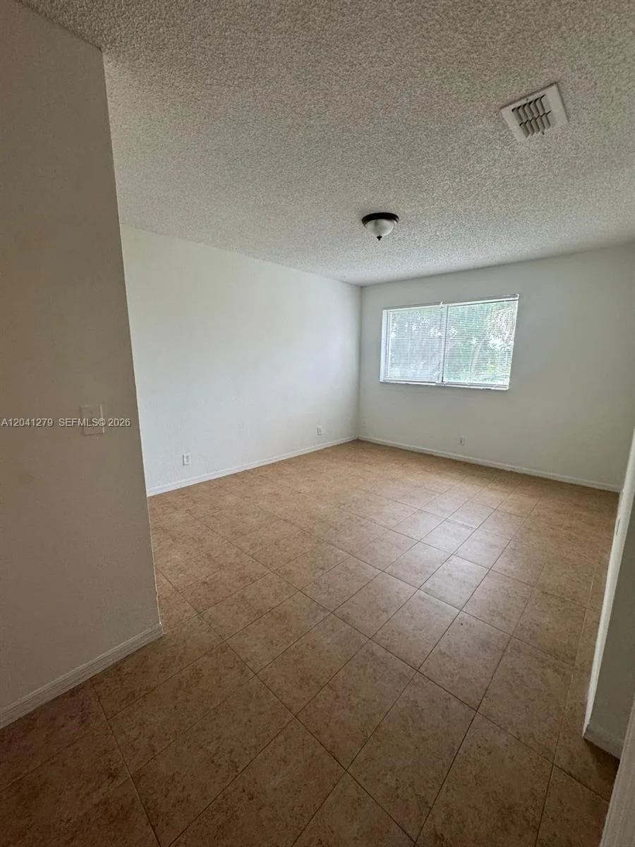 3400 N Pinewalk Dr N # 924, Margate, FL 33063 photo 6