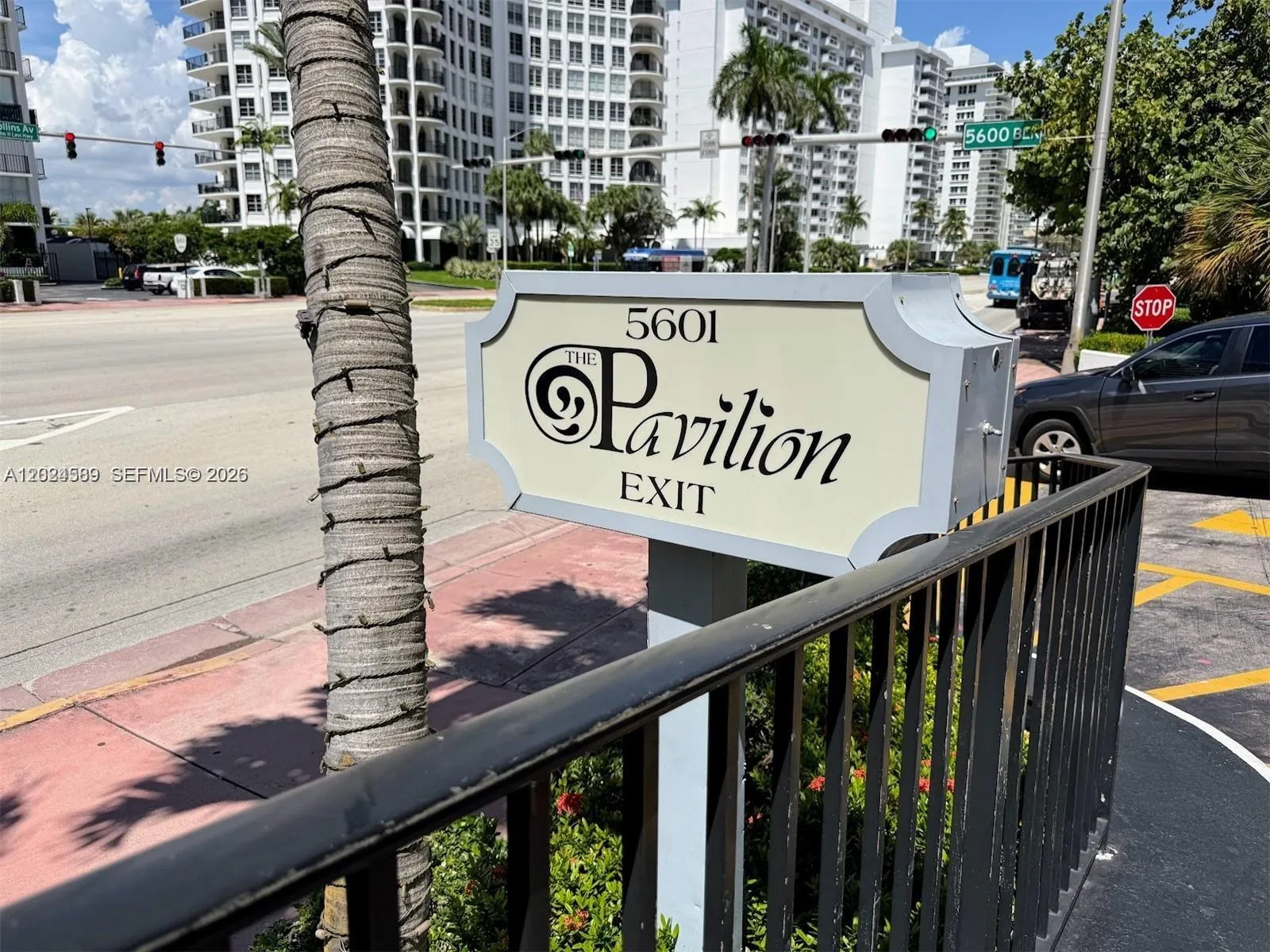 5601 COLLINS AV # 607, Miami Beach, FL 33140