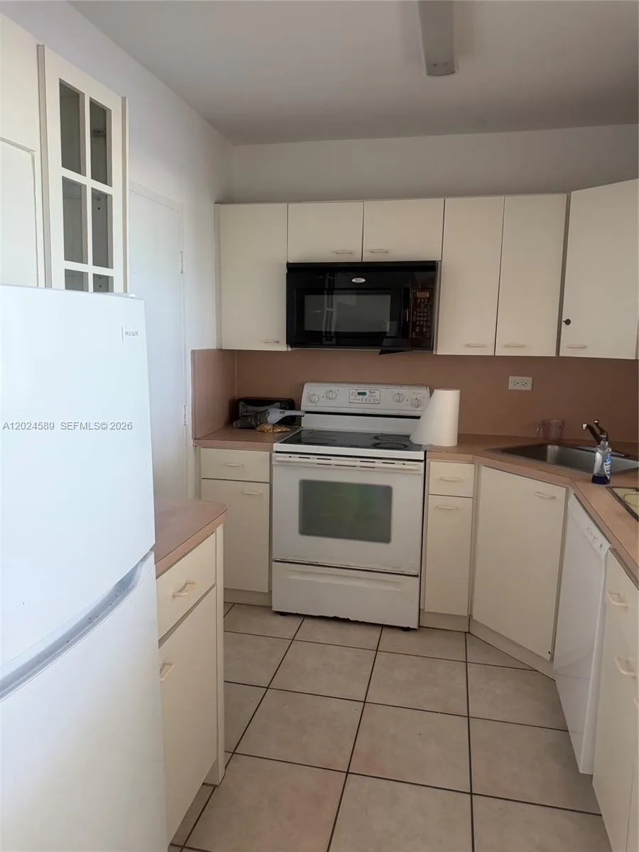 5601 COLLINS AV # 607, Miami Beach, FL 33140 photo 9