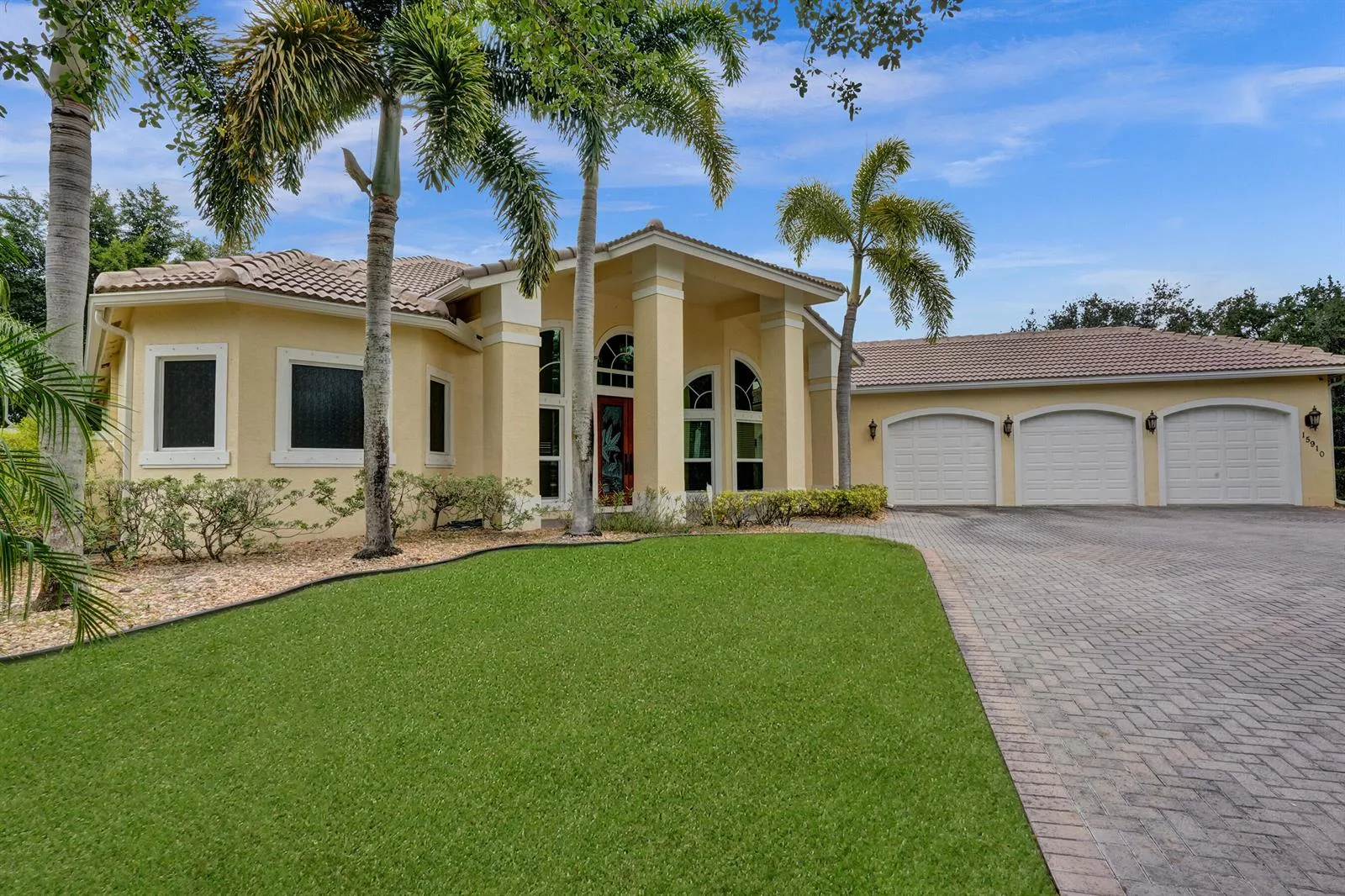 15910 Lindbergh Lane, Wellington, FL 33414 photo 3