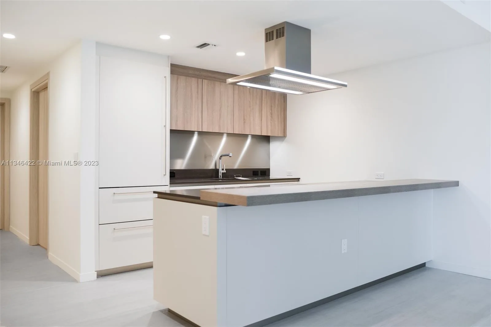 Brickell Flatiron Unit 3307 at 1000 Brickell Plaza # 3307, Miami, FL 33131 — photo 1
