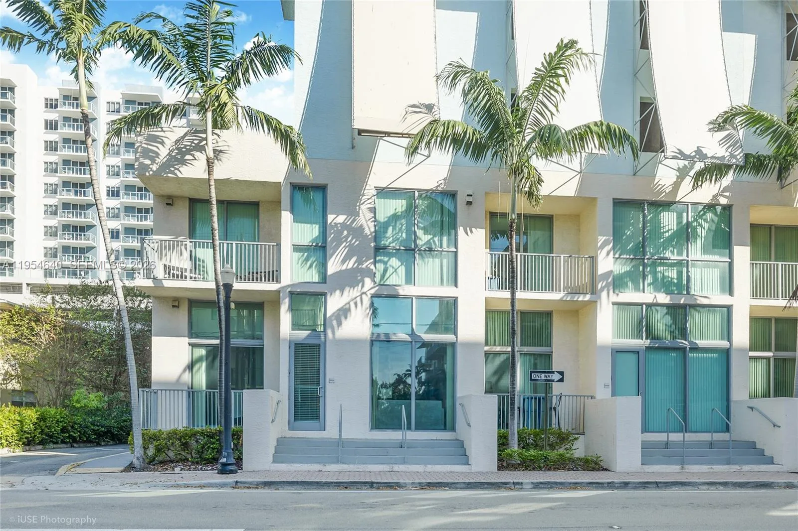 140 S Dixie Hwy # TH101, Hollywood, FL 33020 photo 12