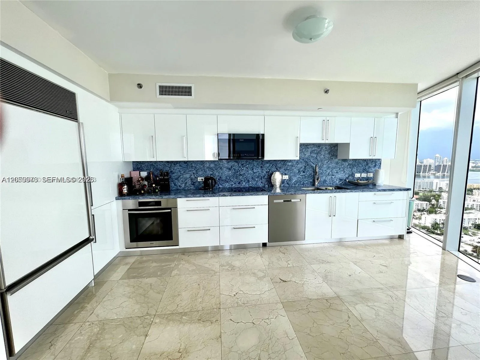 17201 Collins Ave # 3501, Sunny Isles Beach, FL 33160 photo 7