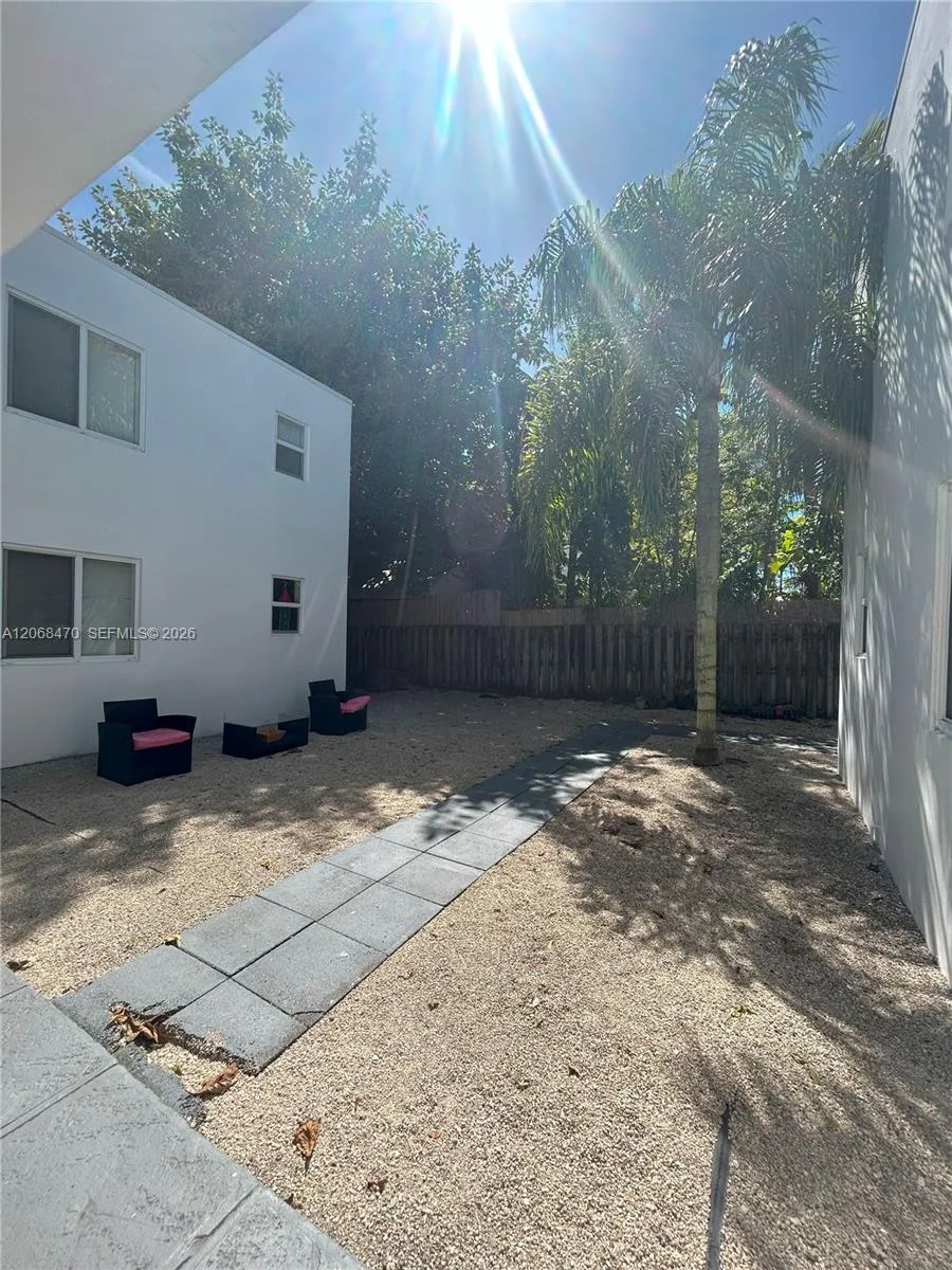 5814 NE 4th Ct # 7, Miami, FL 33137 photo 5