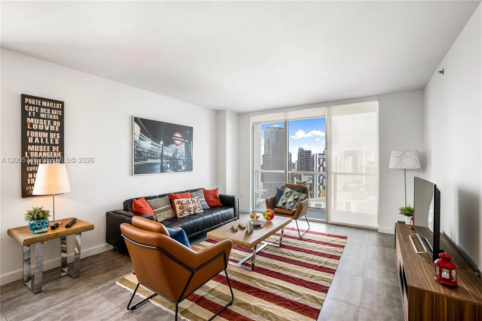 500 Brickell Ave # 3907, Miami, FL 33131