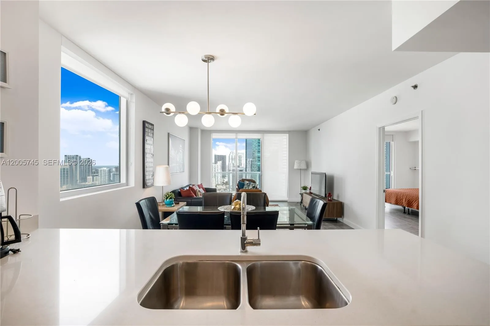 500 Brickell Ave # 3907, Miami, FL 33131 photo 11