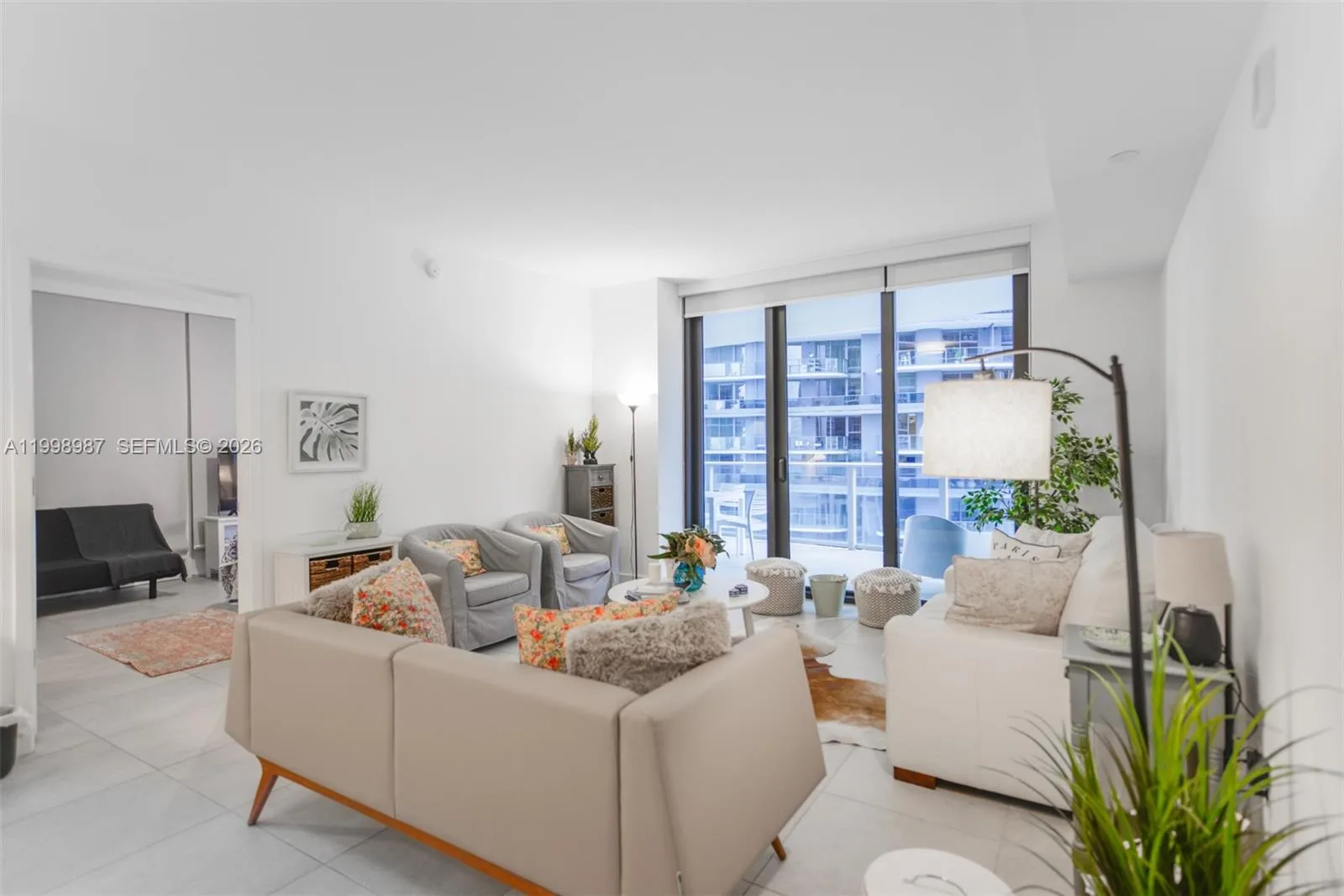 1010 Brickell Ave # 2906, Miami, FL 33131