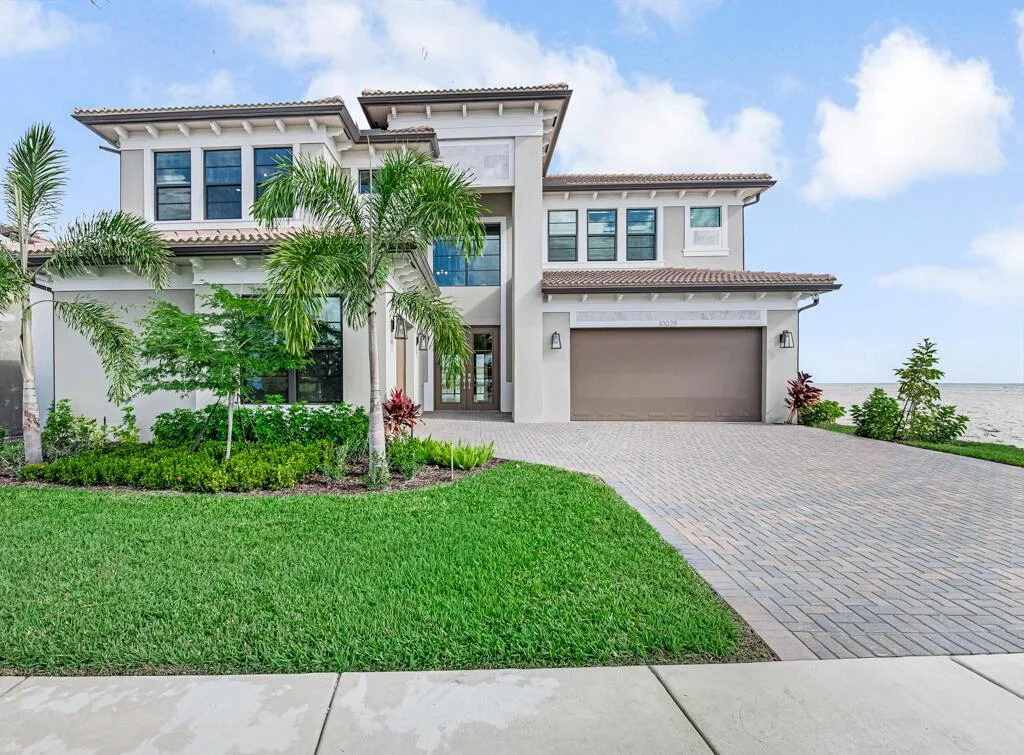 10028 Cloud View, Palm Beach Gardens, FL 33412 photo 2