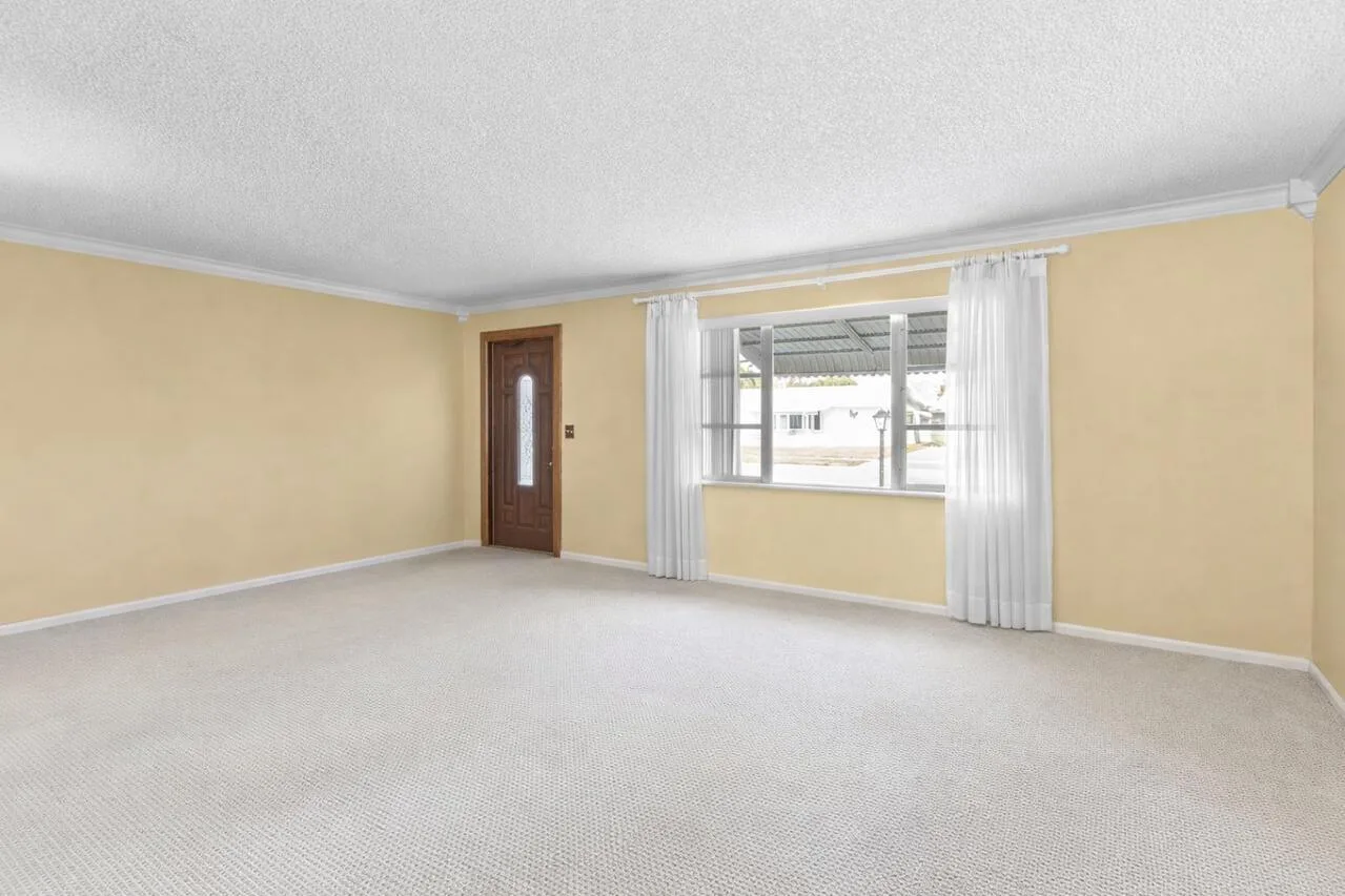 1802 SW 13th Avenue, Boynton Beach, FL 33426