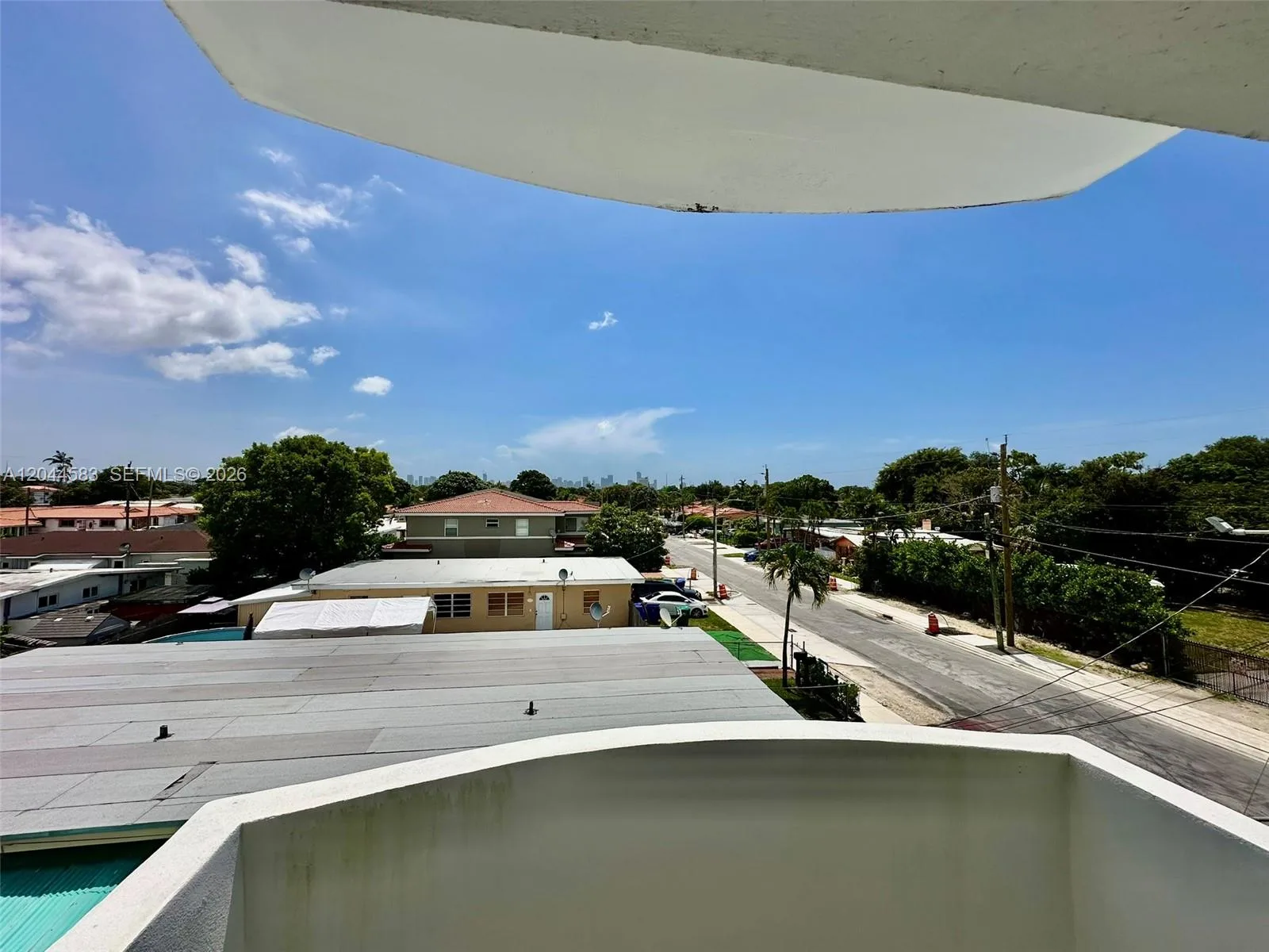411 SW 37th Ave # 3D, Miami, FL 33135 photo 4