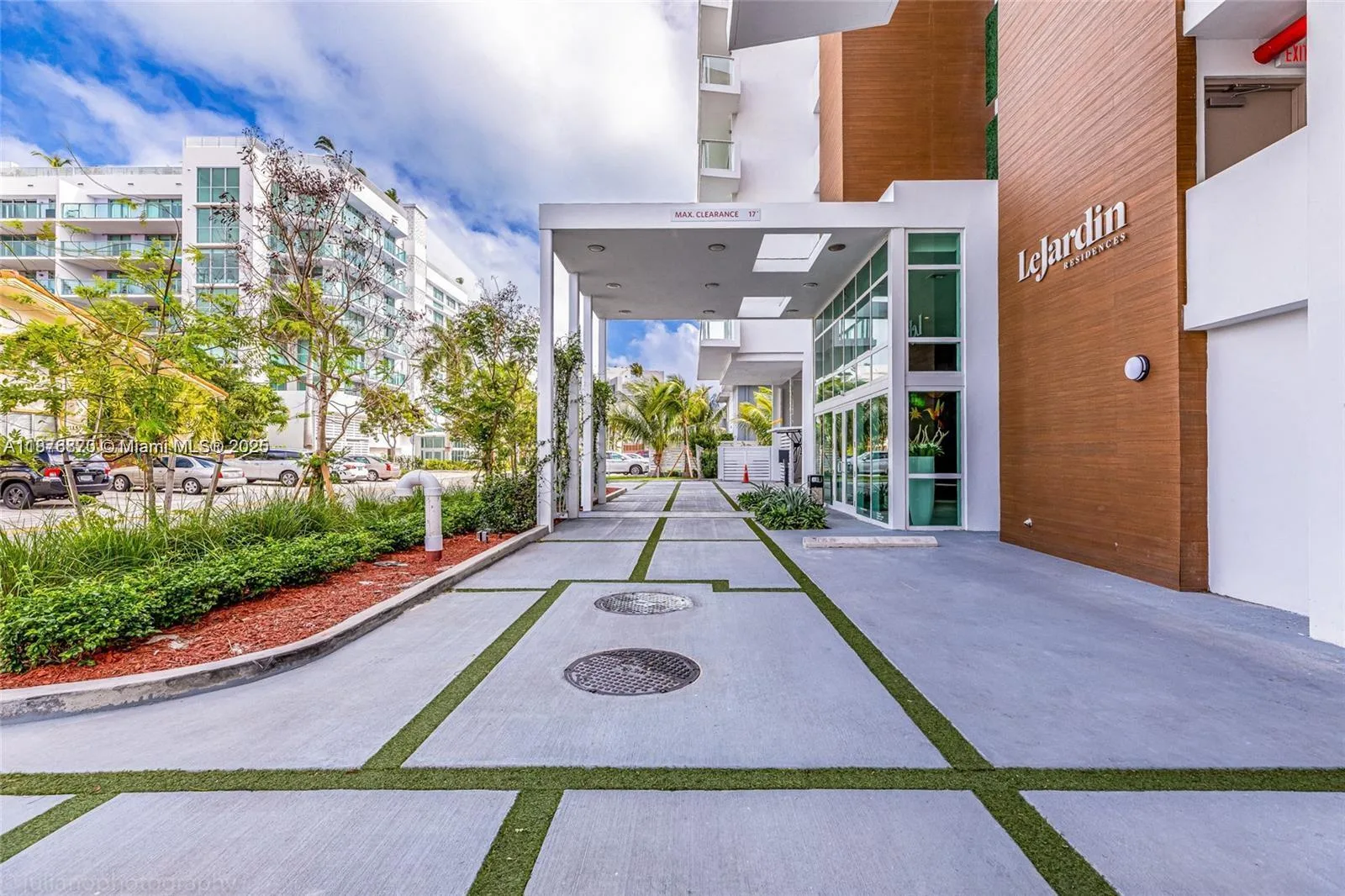 Le Jardin Residences – photo 28
